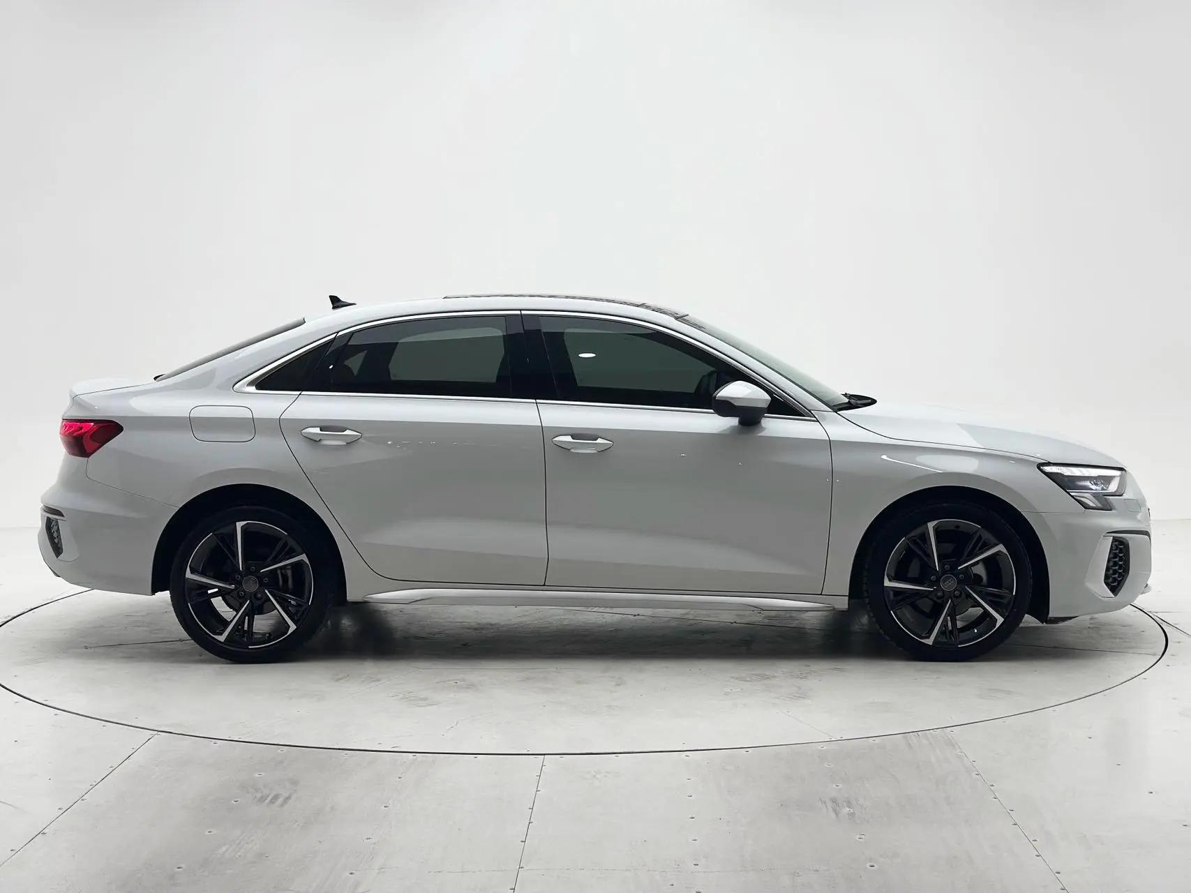 Audi A3 2021 A3L Limousine 35 TFSI Fashion Sport 9