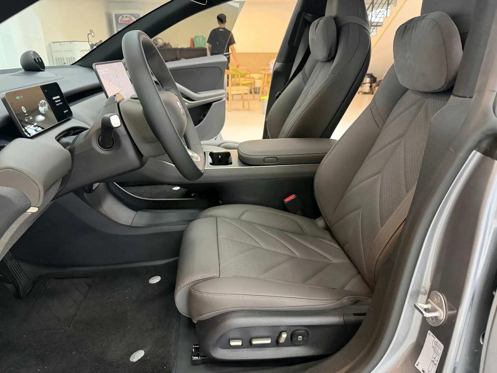 NIO 2025 ET5T 75kWh Touring automatic 10