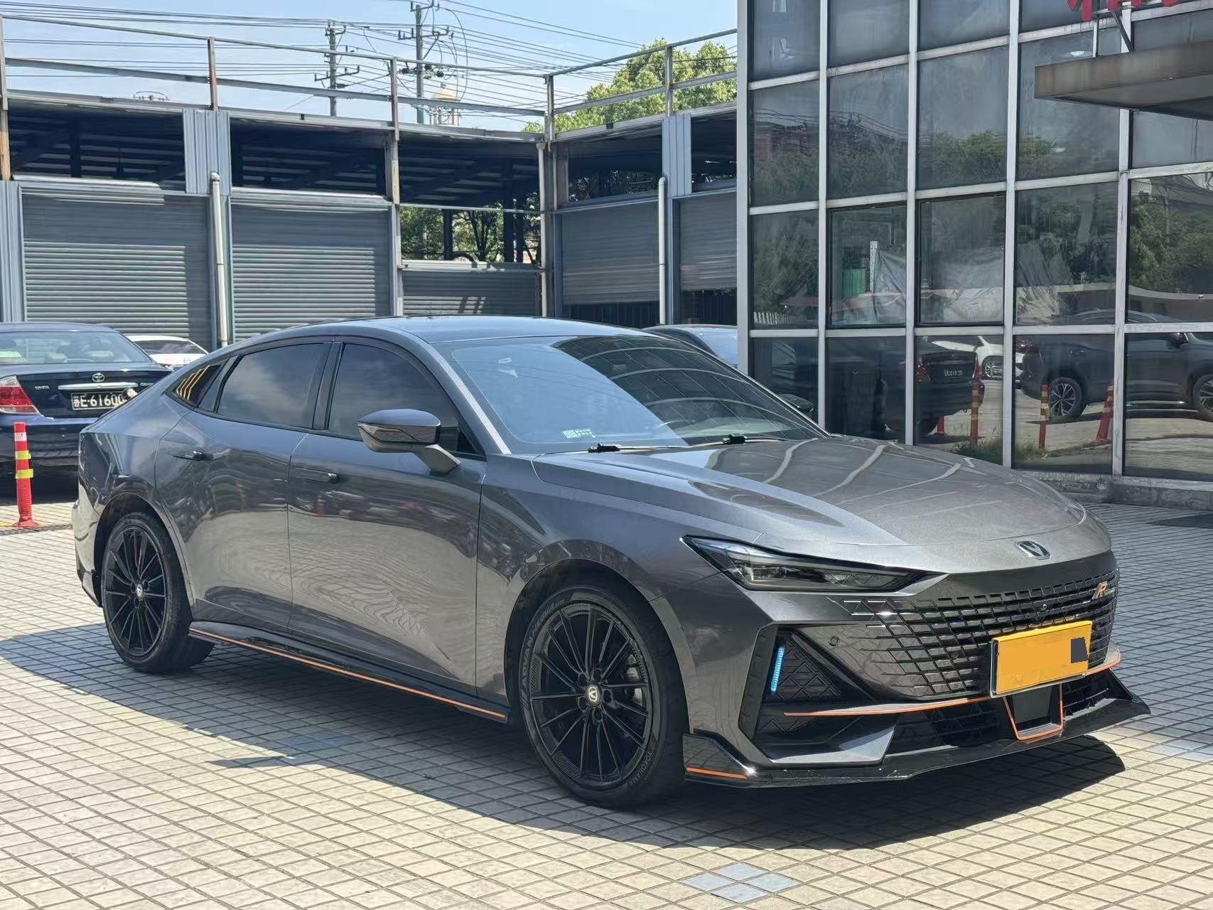 ChangAn UNI-V 2022 1.5T Sports Edition 3