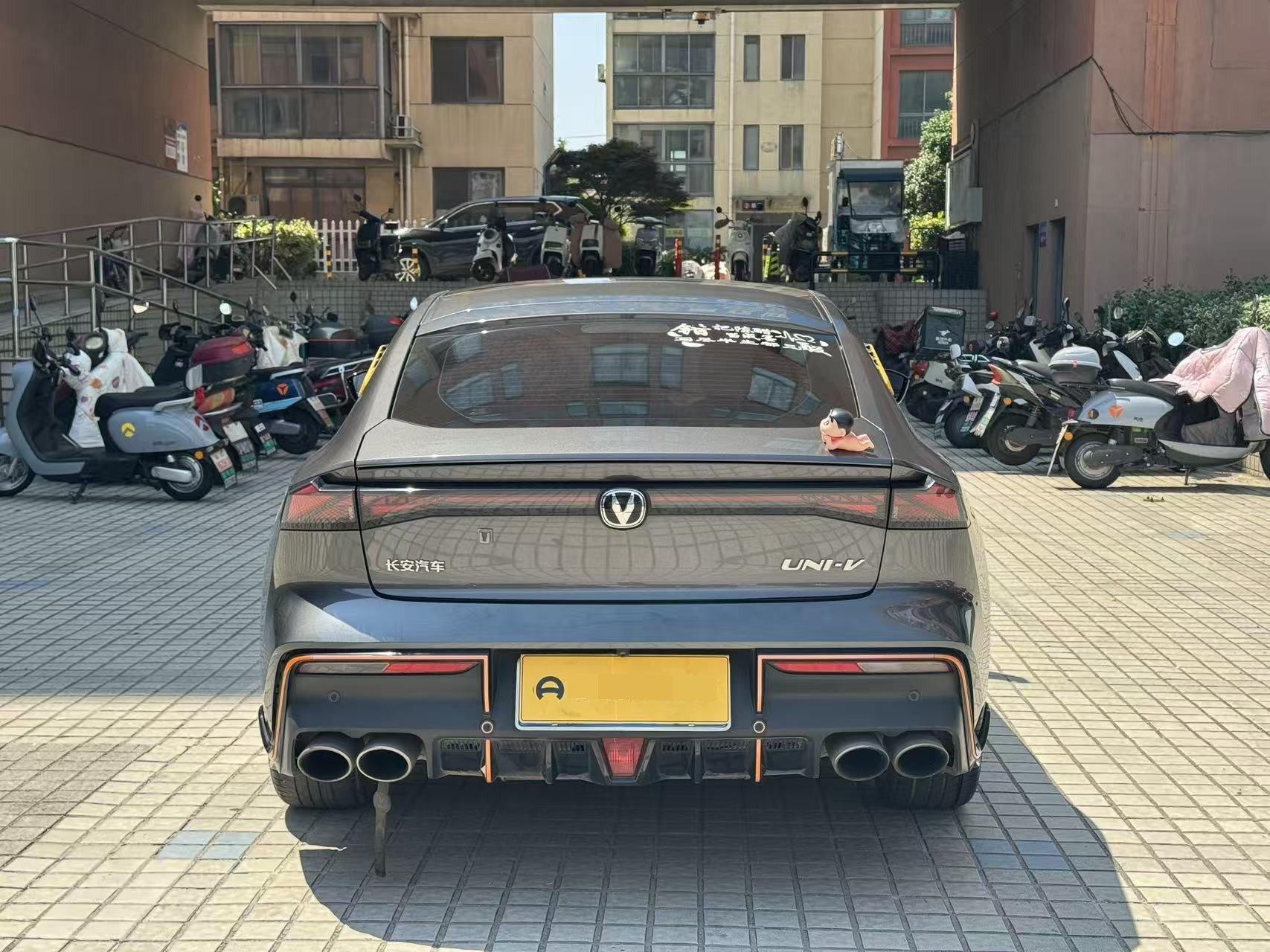 ChangAn UNI-V 2022 1.5T Sports Edition 9