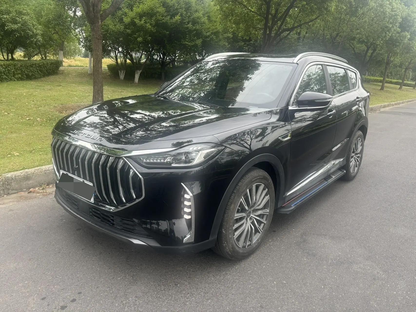 Jetour 2025 X70 PLUS 1.5T Champion Edition MAX5 Automatic Gear