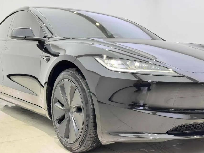 Model 3 2023 Rear-Wheel Drive Edition 3