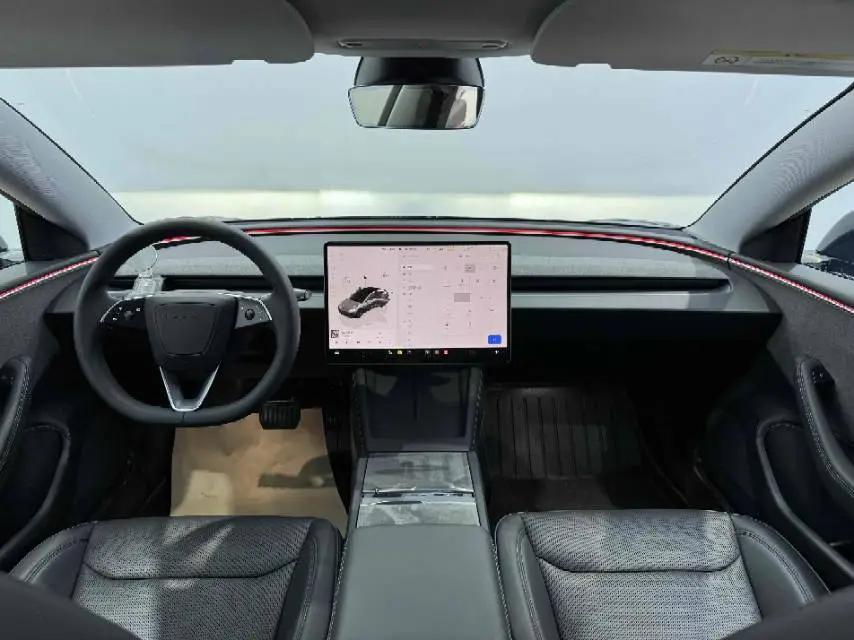 Model 3 2023 Rear-Wheel Drive Edition 4