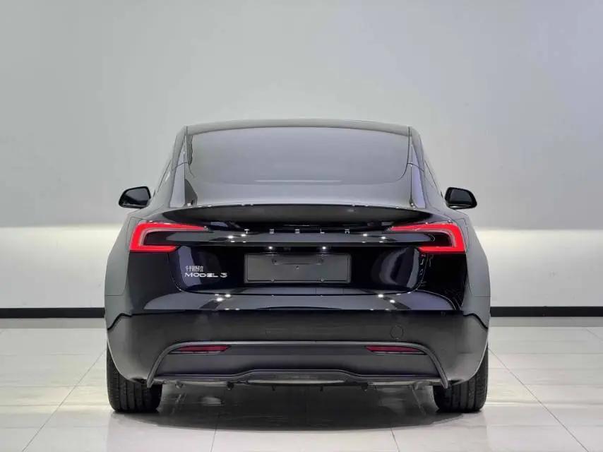 Model 3 2023 Rear-Wheel Drive Edition 6