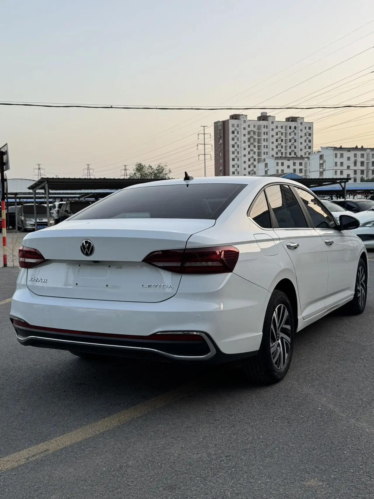 Lavida 2023 280TSI DSG Full Edition 4