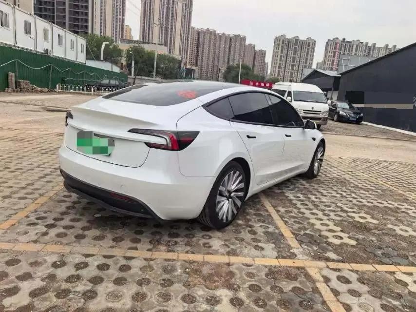 Model 3 2023 Rear-Wheel Drive Edition 9