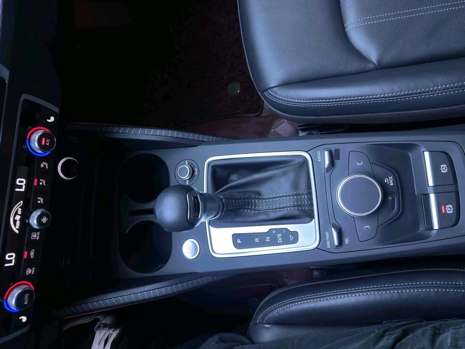 Audi Q2L 2022 35 TFSI Fashion Dynamic 4