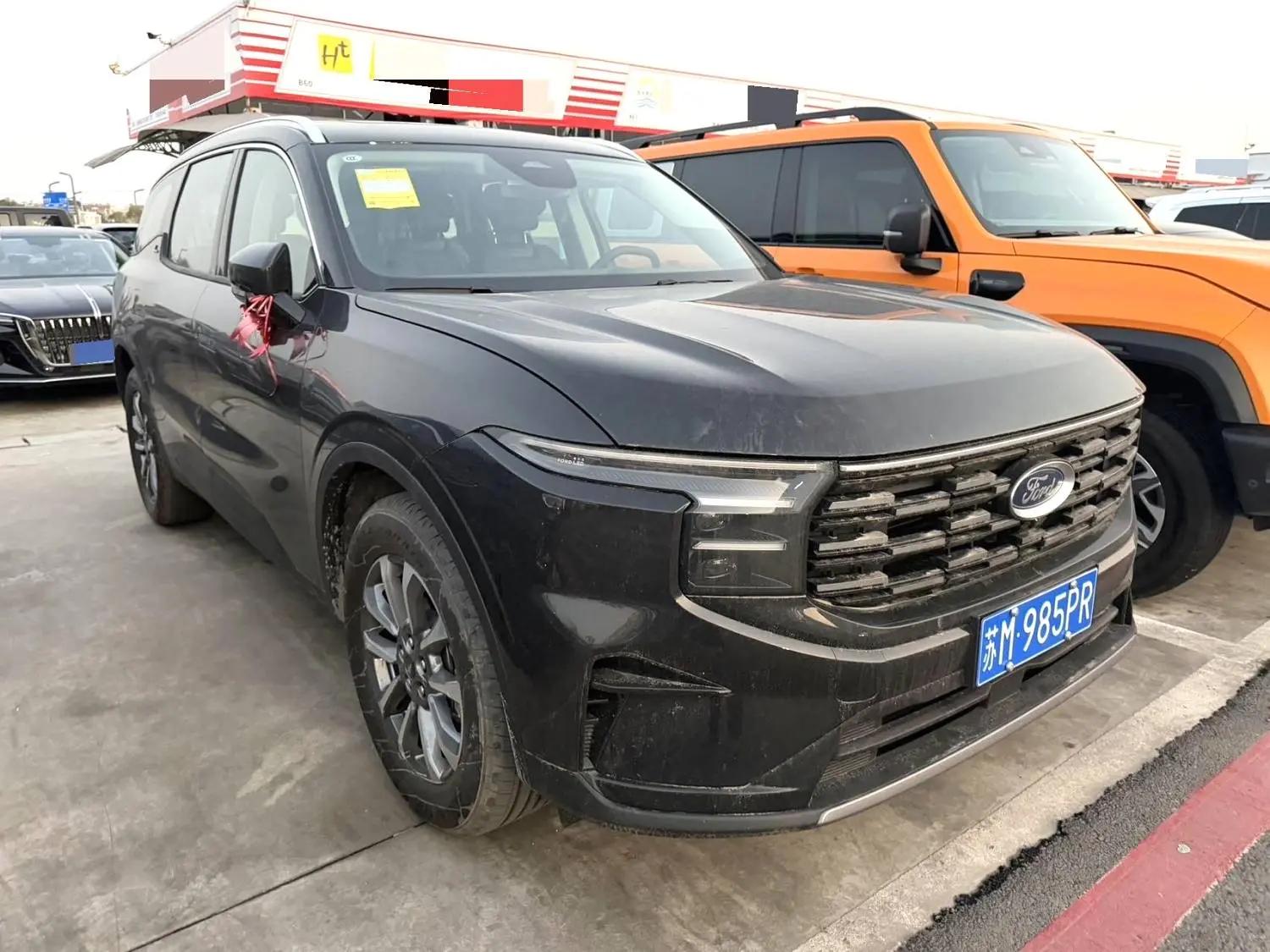 Ford 2025 Ruijie L 2.0T EcoBoost Two-wheel Drive 7-seat Luxury Automatic Gear 2