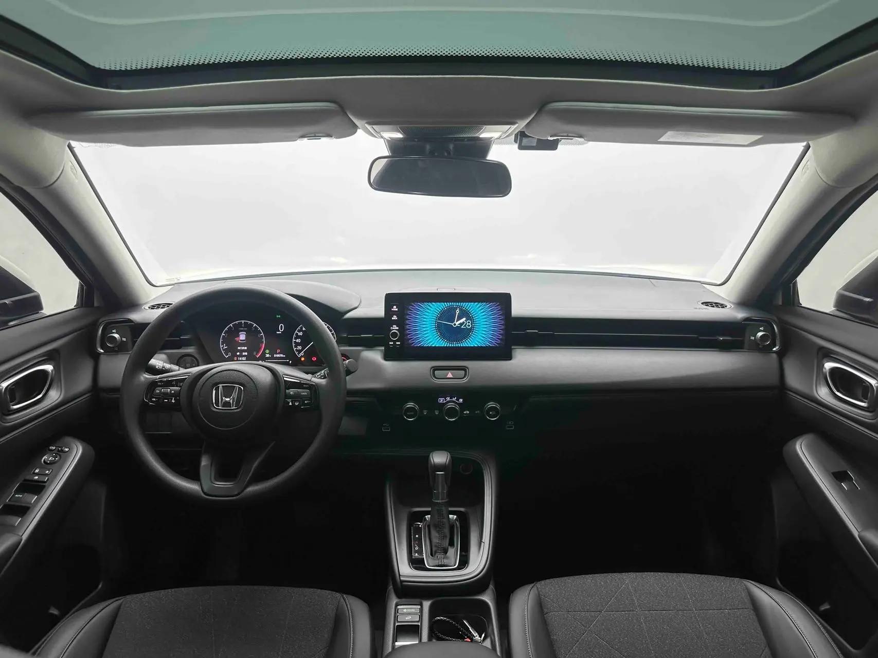 Honda 2023 Vezel 1.5 CVT Technology Edition Automatic 5