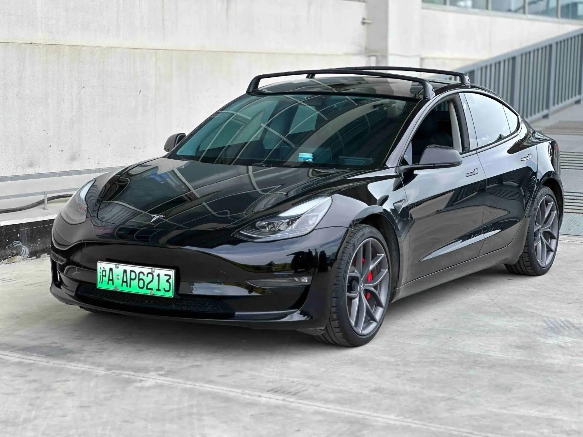 Model 3 2022 Performance high-performance all-wheel drive