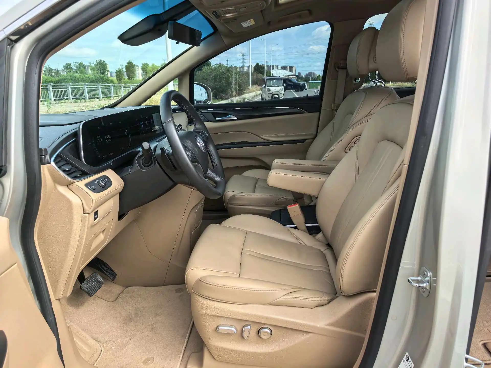 Buick GL8 2021 ES Land Business 653T Prestige Model 5