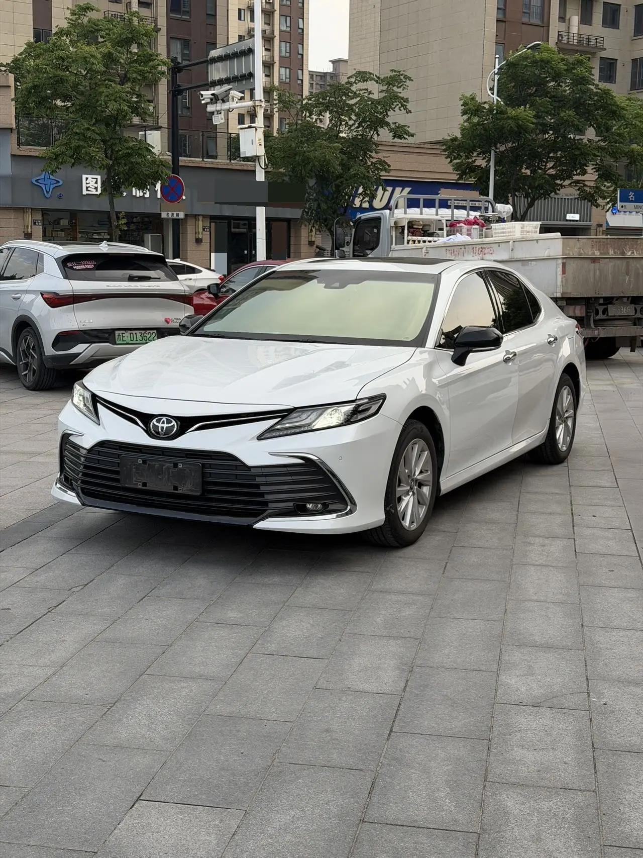 Camry 2021 2.0G Luxury Edition