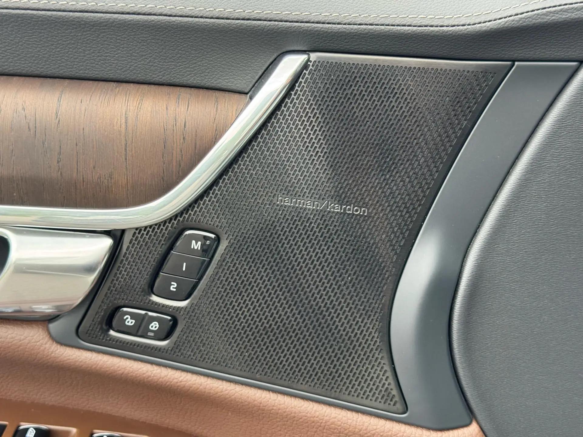 Volvo S90 2021 B5 Zhiyuan Deluxe Edition 6