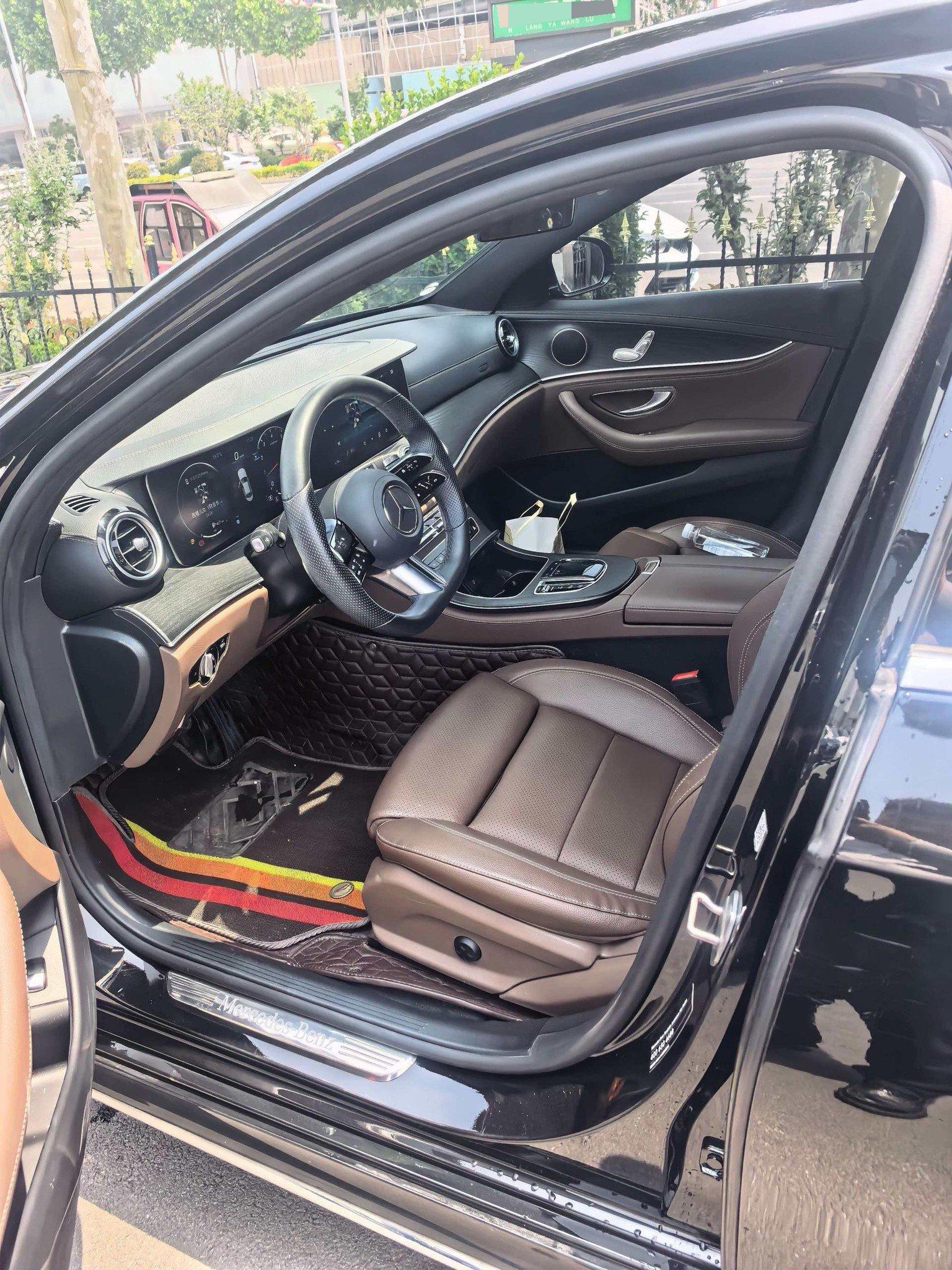 Mercedes Benz E-Class 2022 to E 260 L Sports 7