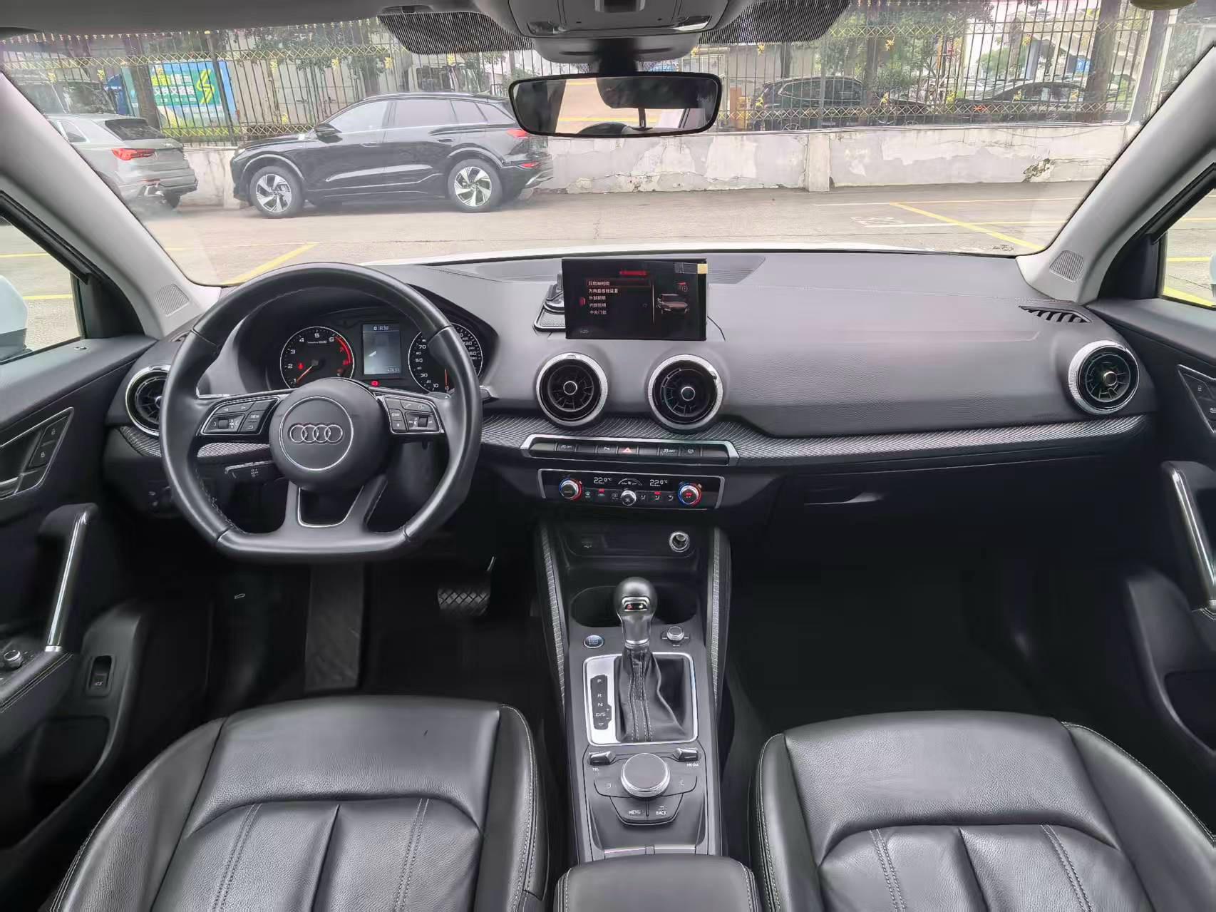 Audi Q2L 2022 35 TFSI Fashion Dynamic 5