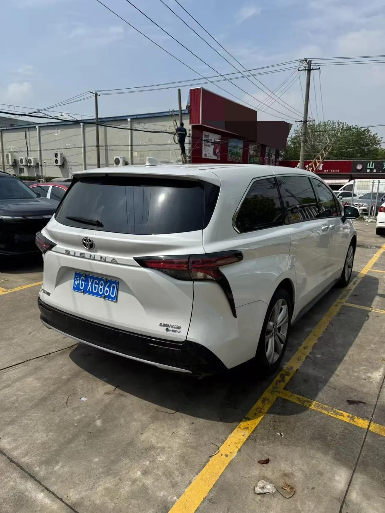 Toyota 2024 Sai 2.5 Stepless Enjoy Premium Edition Automatic Transmission 3