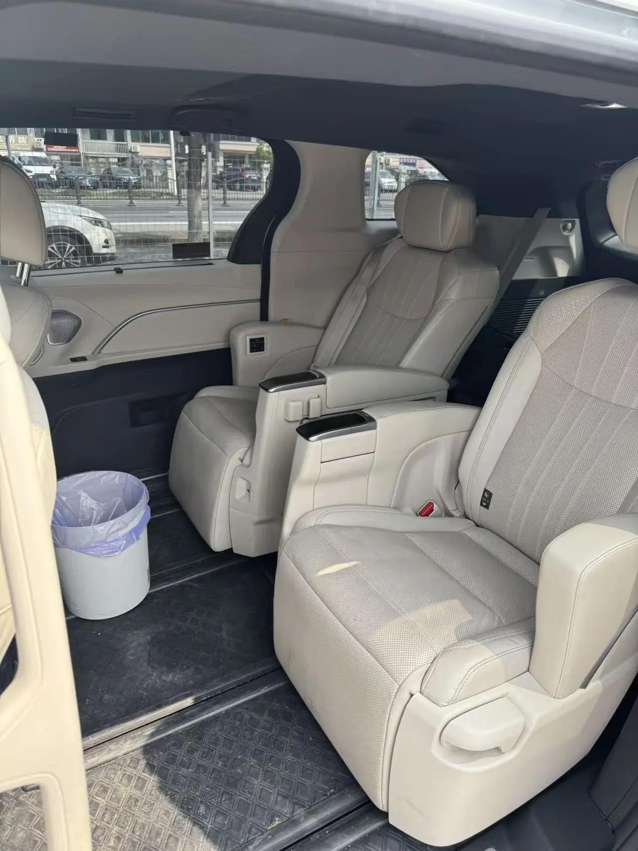 Toyota 2024 Sai 2.5 Stepless Enjoy Premium Edition Automatic Transmission 6
