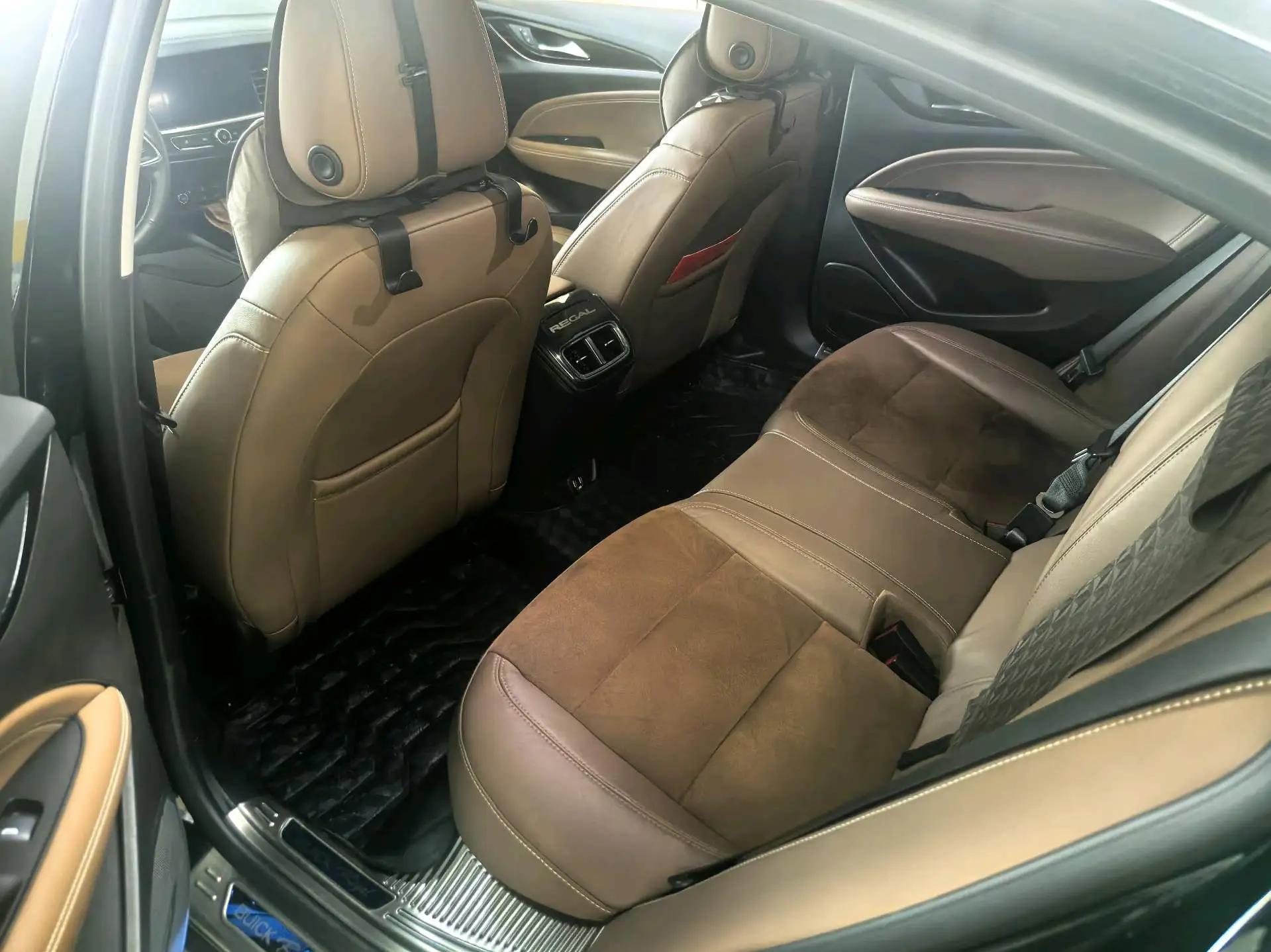 Regal 2023 552T Smart 3