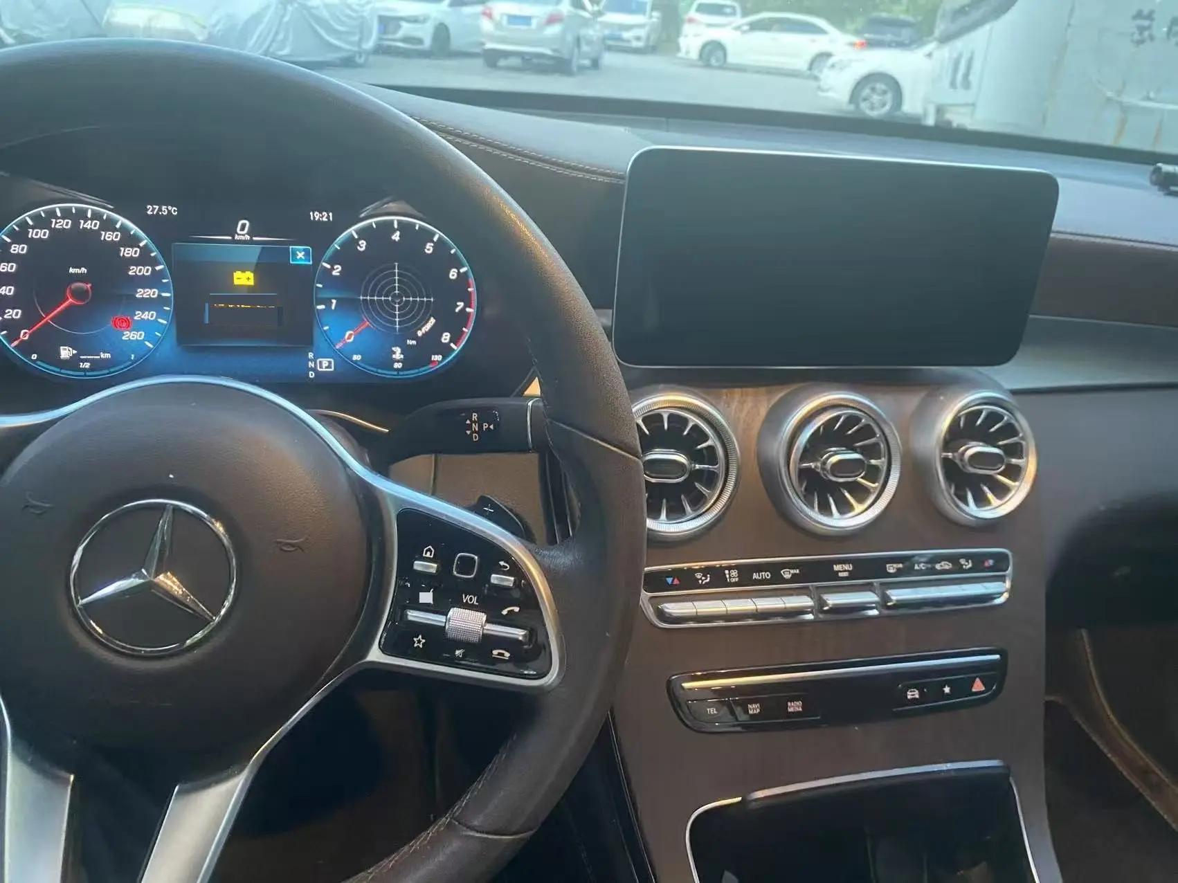 Mercedes Benz GLC 2021 GLC 260 L 4MATIC Luxury Model 3