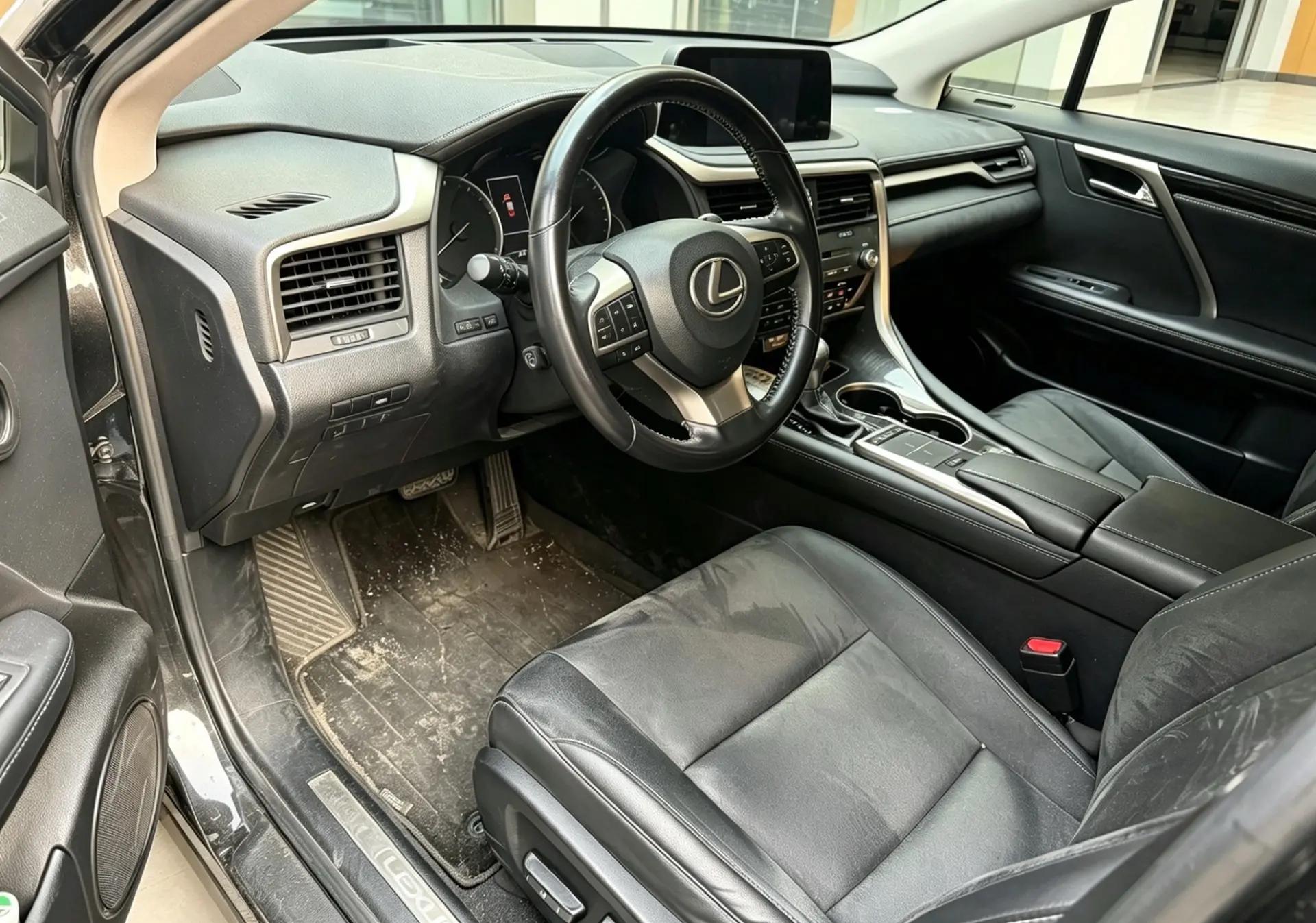 Lexus RX 2020 facelift 15000.00g Drive Elite Edition 3