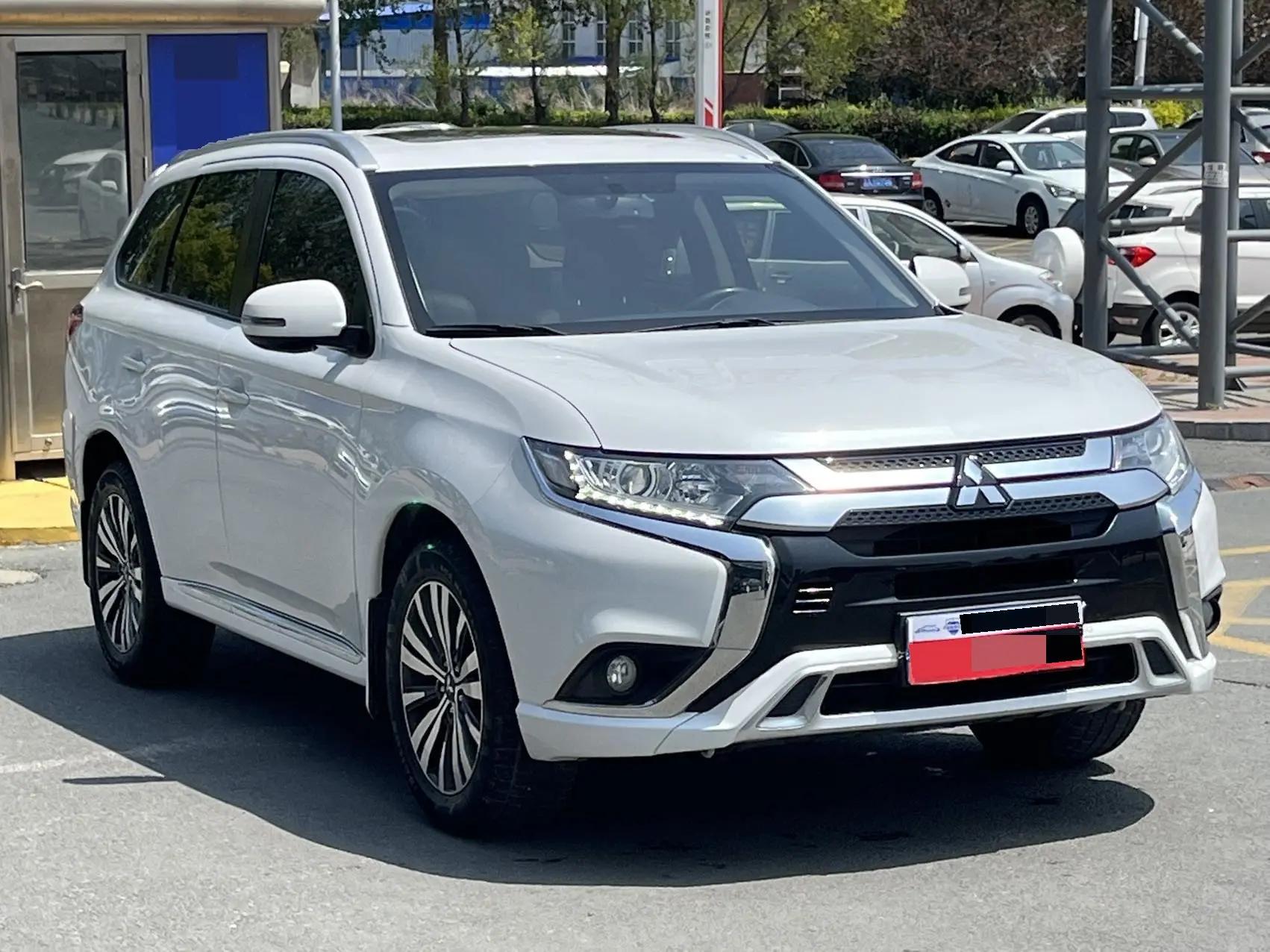 Outlander 2021 model changed to 2.0L two-wheel drive free version 5 3