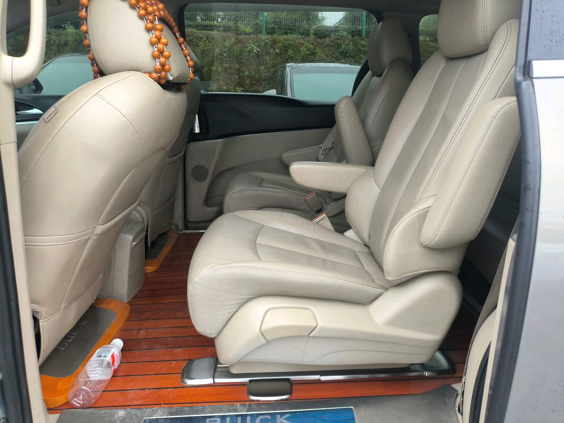 Buick GL8 2018 28T Luxury Country VI 4