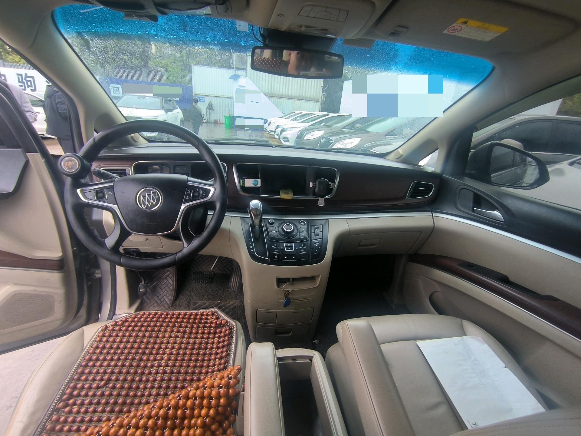 Buick GL8 2018 28T Luxury Country VI 5
