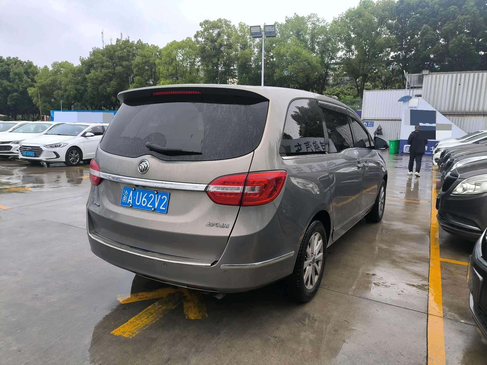 Buick GL8 2018 28T Luxury Country VI 9