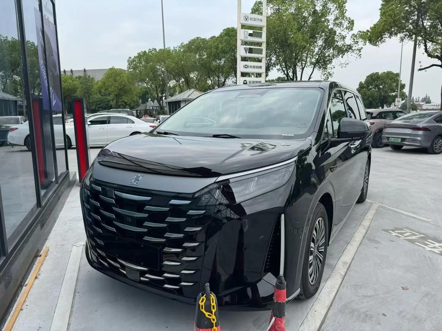 BYD 2025 summer DM-i 1.5T stepless 100km leading automatic gear