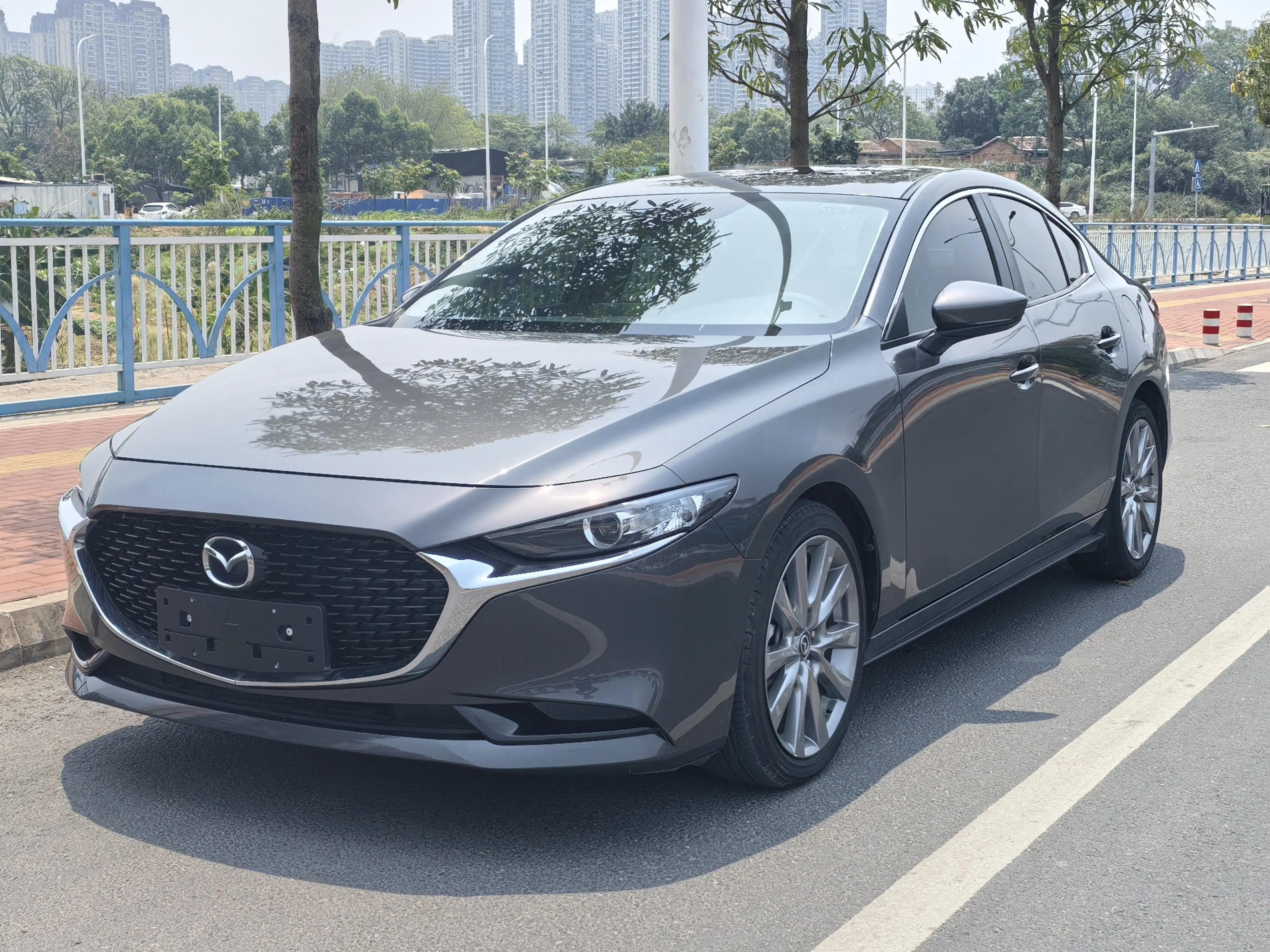 Mazda 3 Onksera 2021 2.0L Automatic Quality Elegant Edition