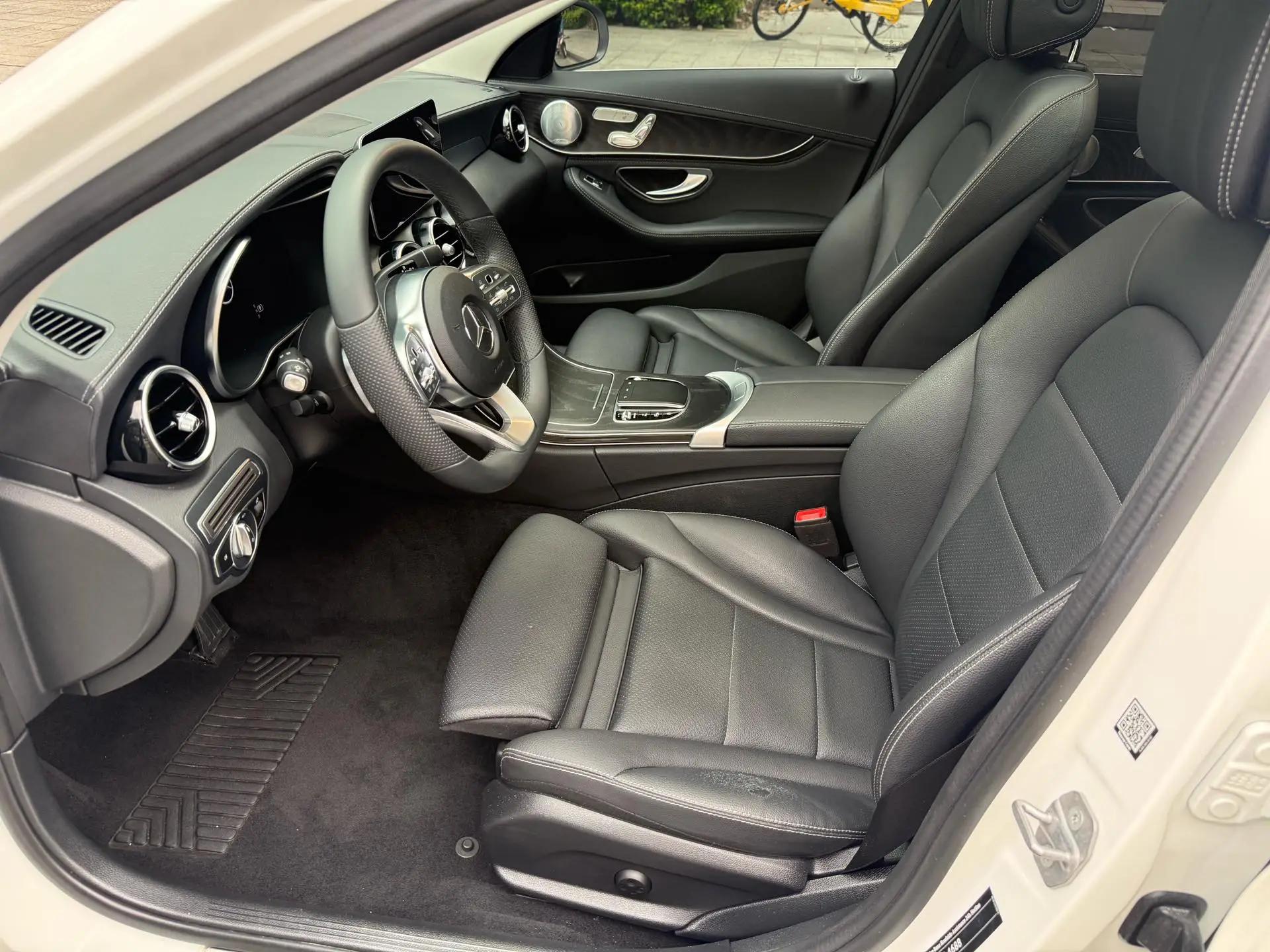 Mercedes Benz Class C 2020 to C 260 L Sports Edition 4