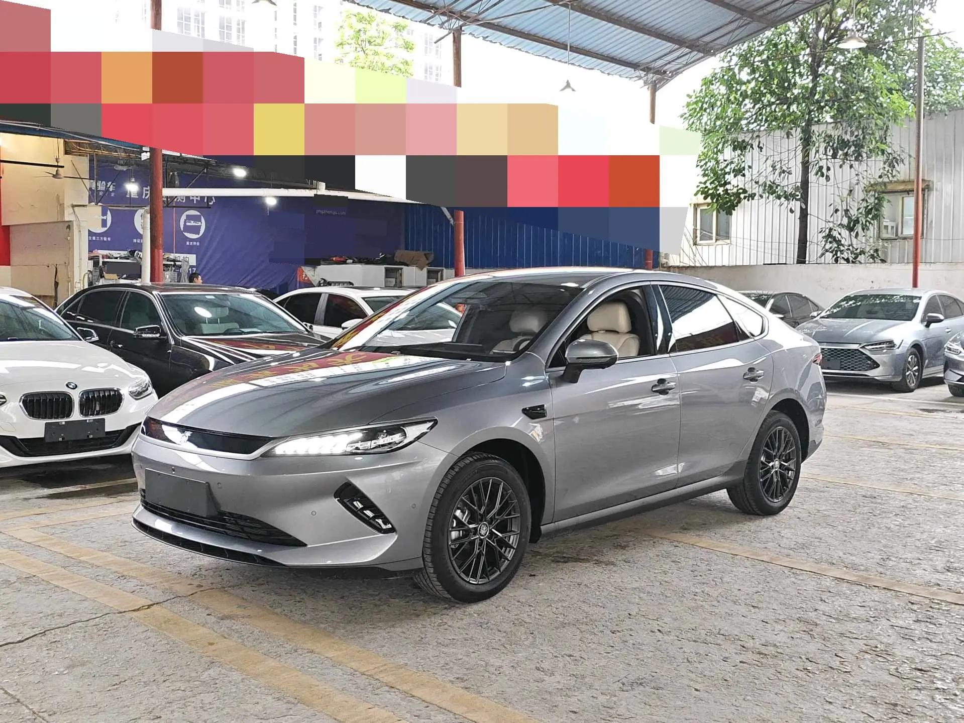 打开图片灯箱:BYD 2025 Qin PLUS EV Intelligent Driving Version 420KM Leading Model Automatic