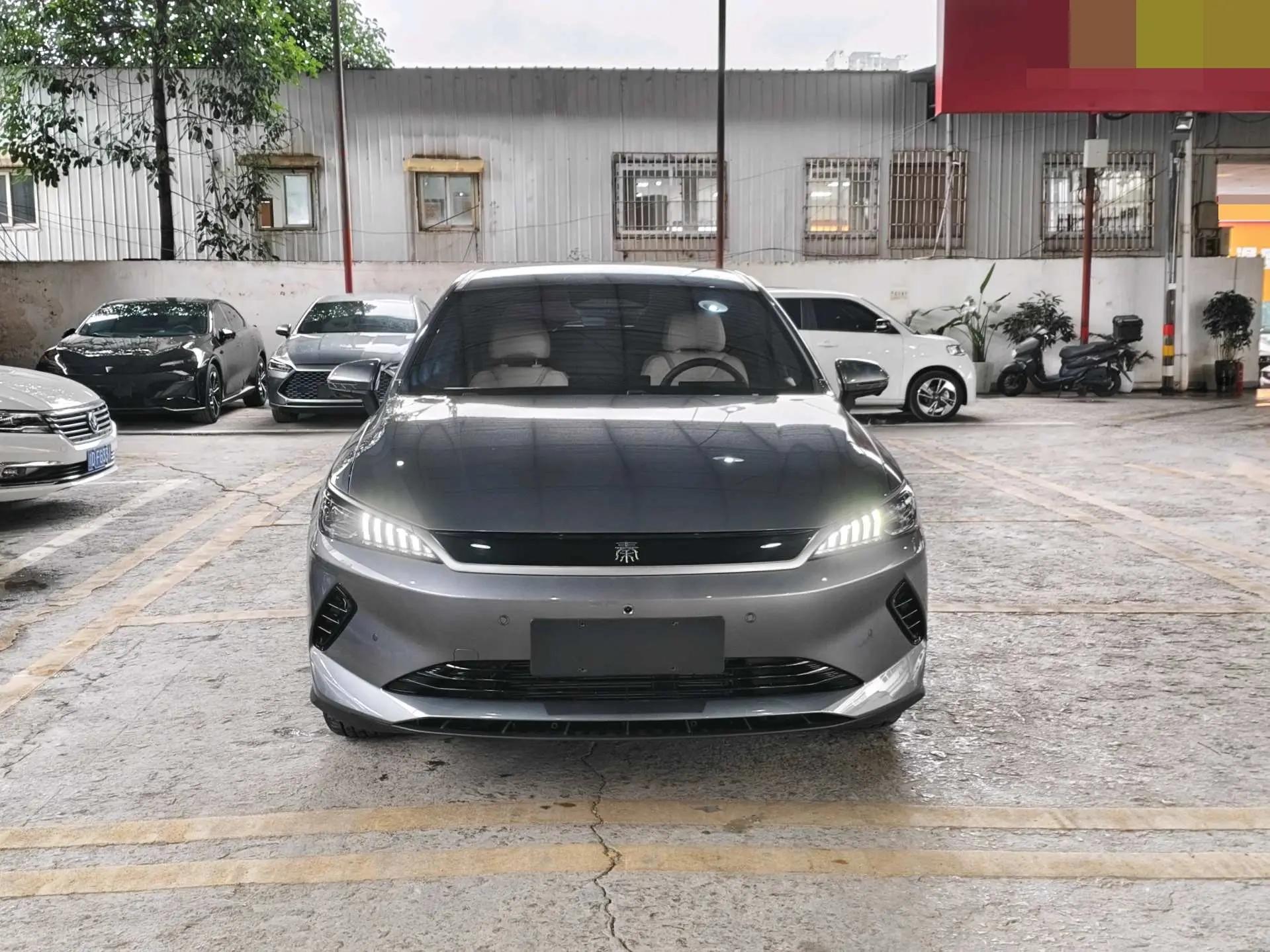 BYD 2025 Qin PLUS EV Intelligent Driving Version 420KM Leading Model Automatic 2