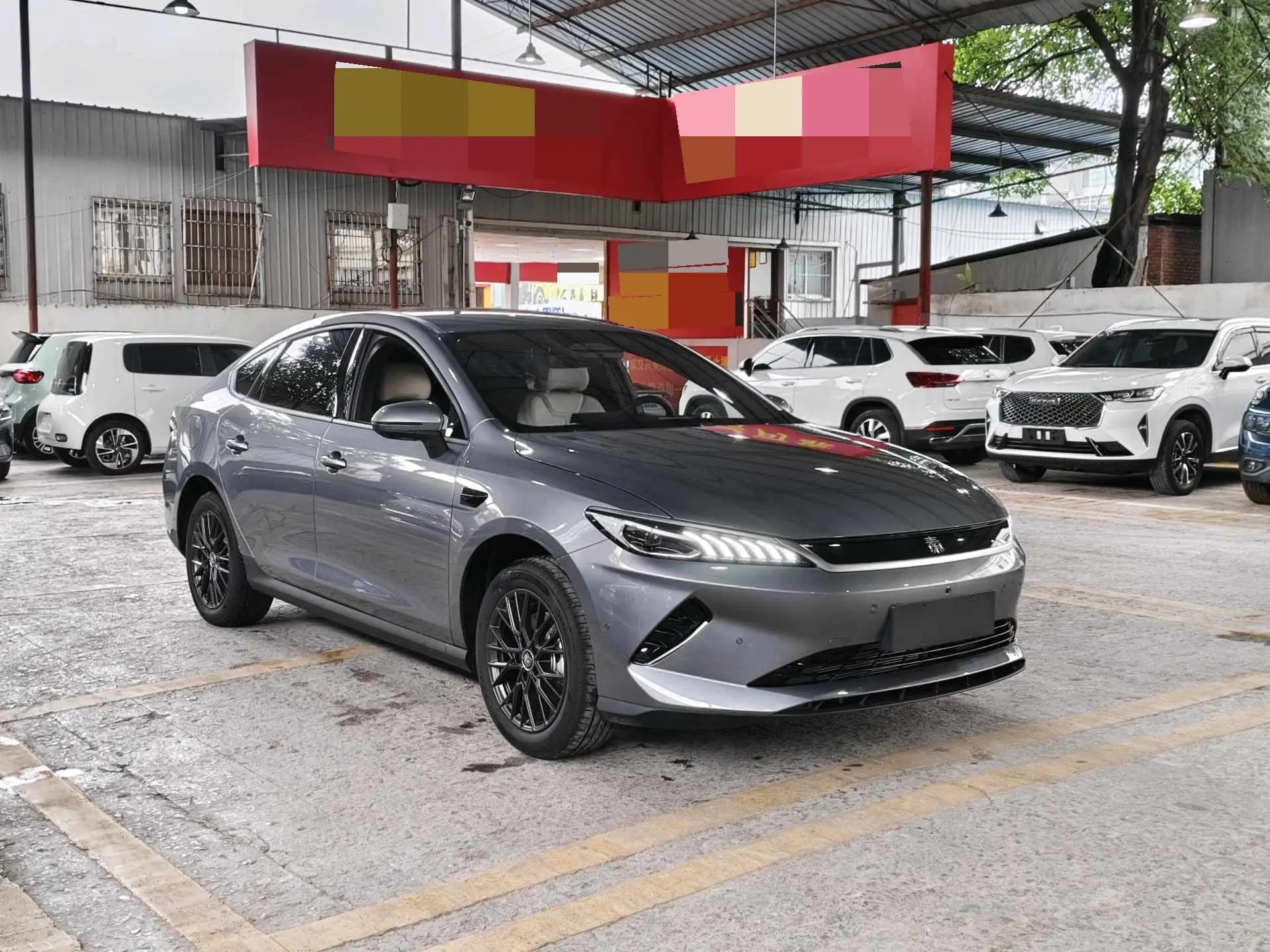 BYD 2025 Qin PLUS EV Intelligent Driving Version 420KM Leading Model Automatic 3