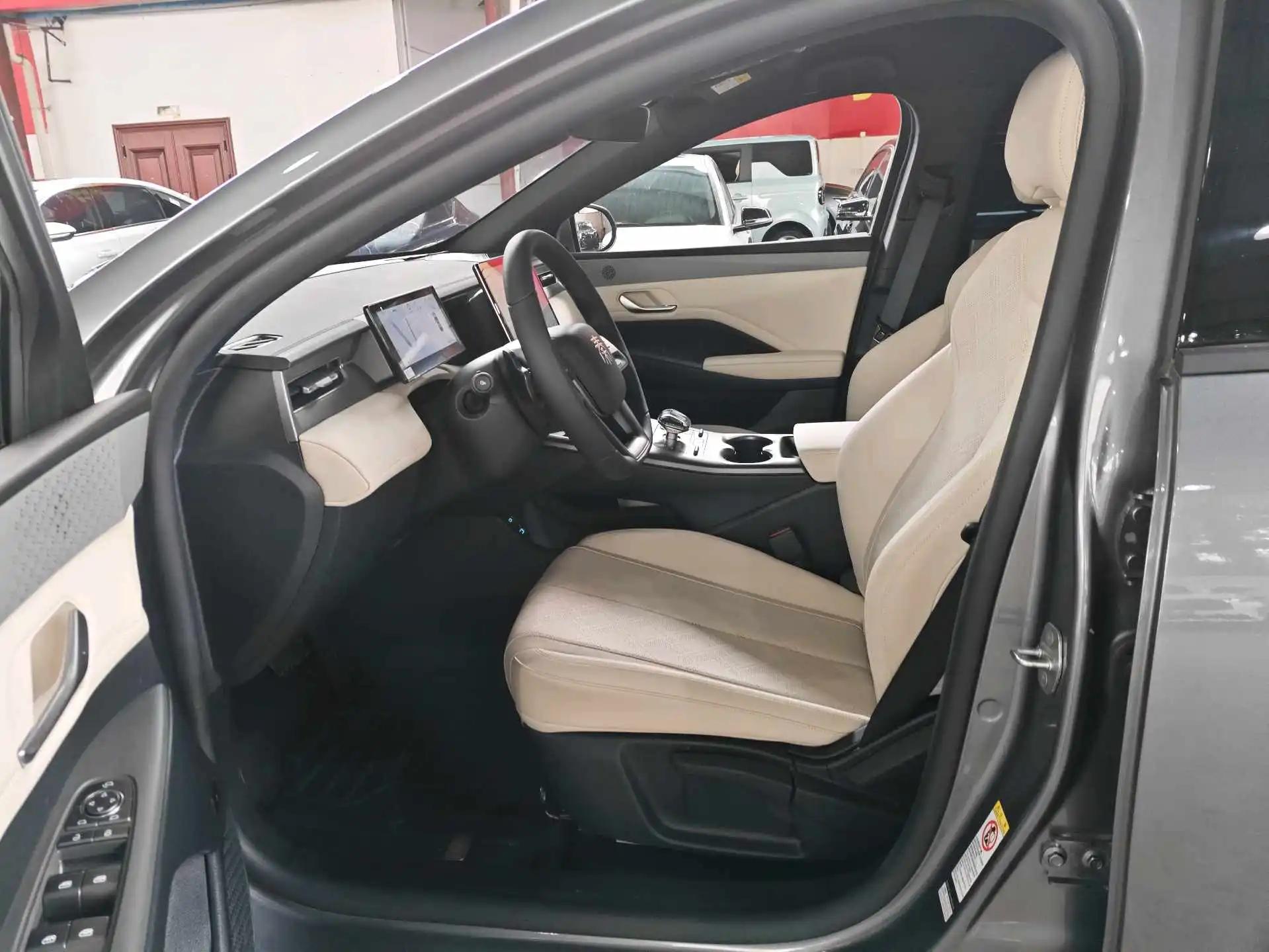 BYD 2025 Qin PLUS EV Intelligent Driving Version 420KM Leading Model Automatic 4