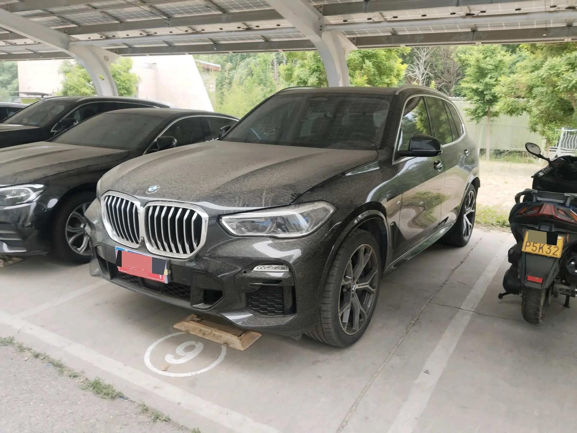 BMW X5 (Imported) 2020 xDrive30i M Sports Suit