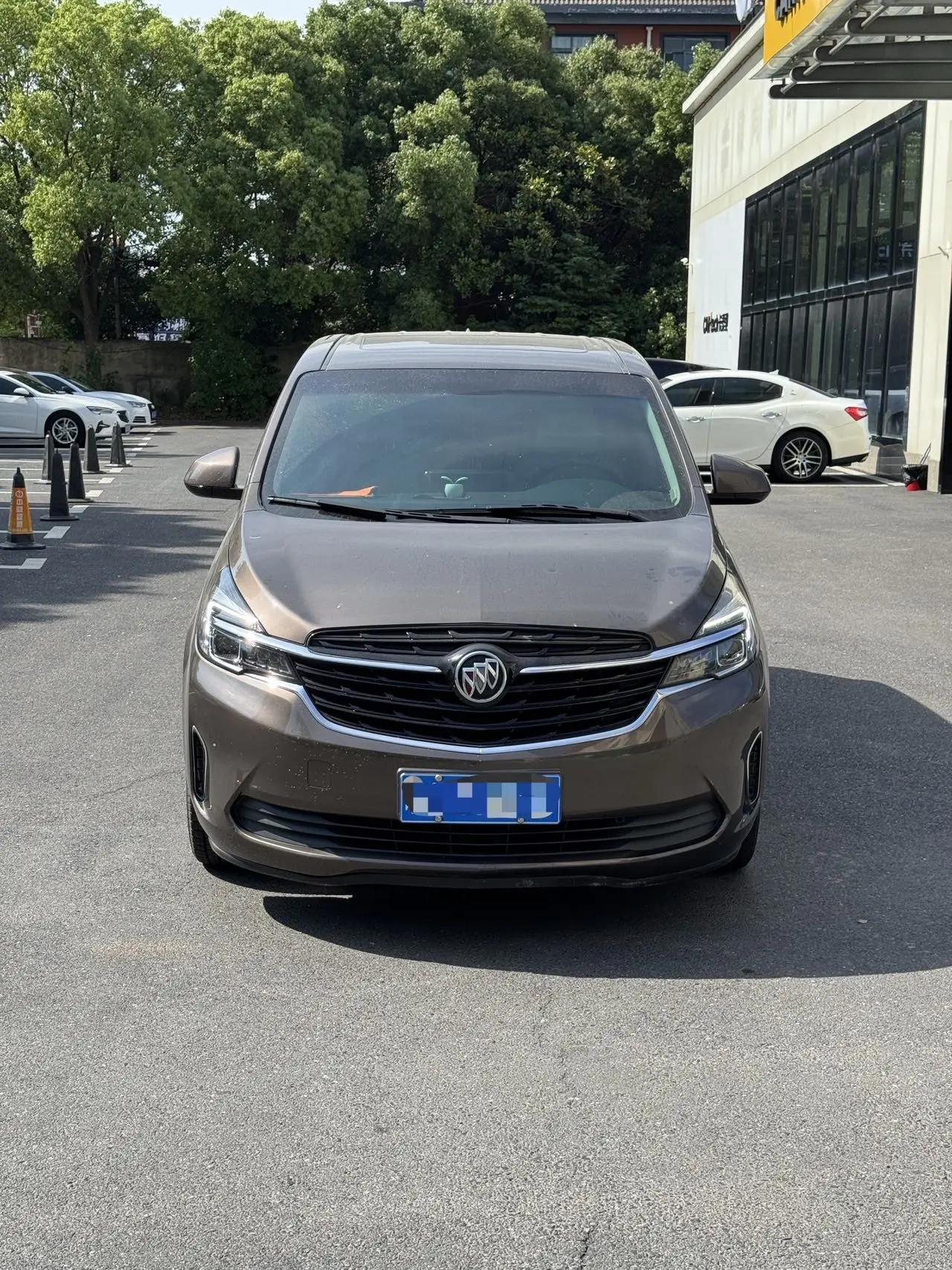 Buick GL8 2022 Land Business Class 652T Luxury Model 2