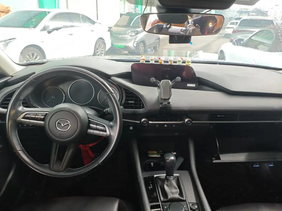 Mazda 3 Onksera 2020 1.5L Automatic Quality Edition 3