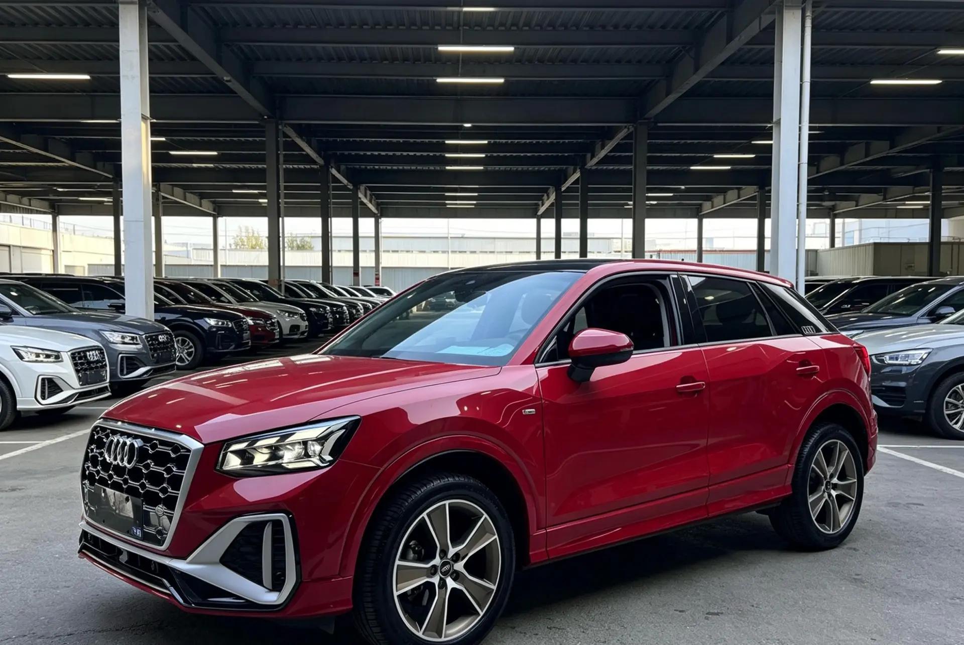 Audi Q2L 2022 35 TFSI Fashion Dynamic