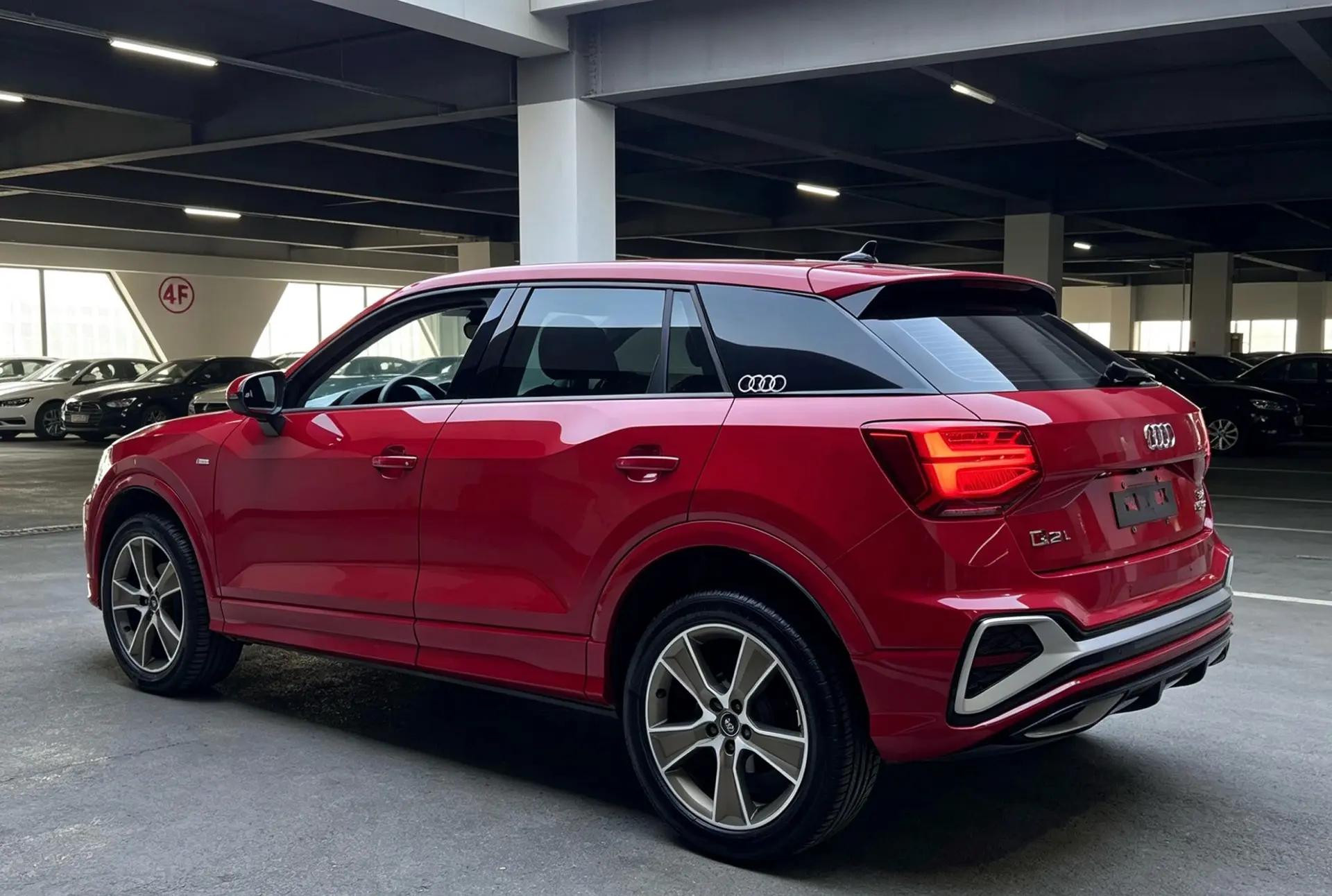 Audi Q2L 2022 35 TFSI Fashion Dynamic 3