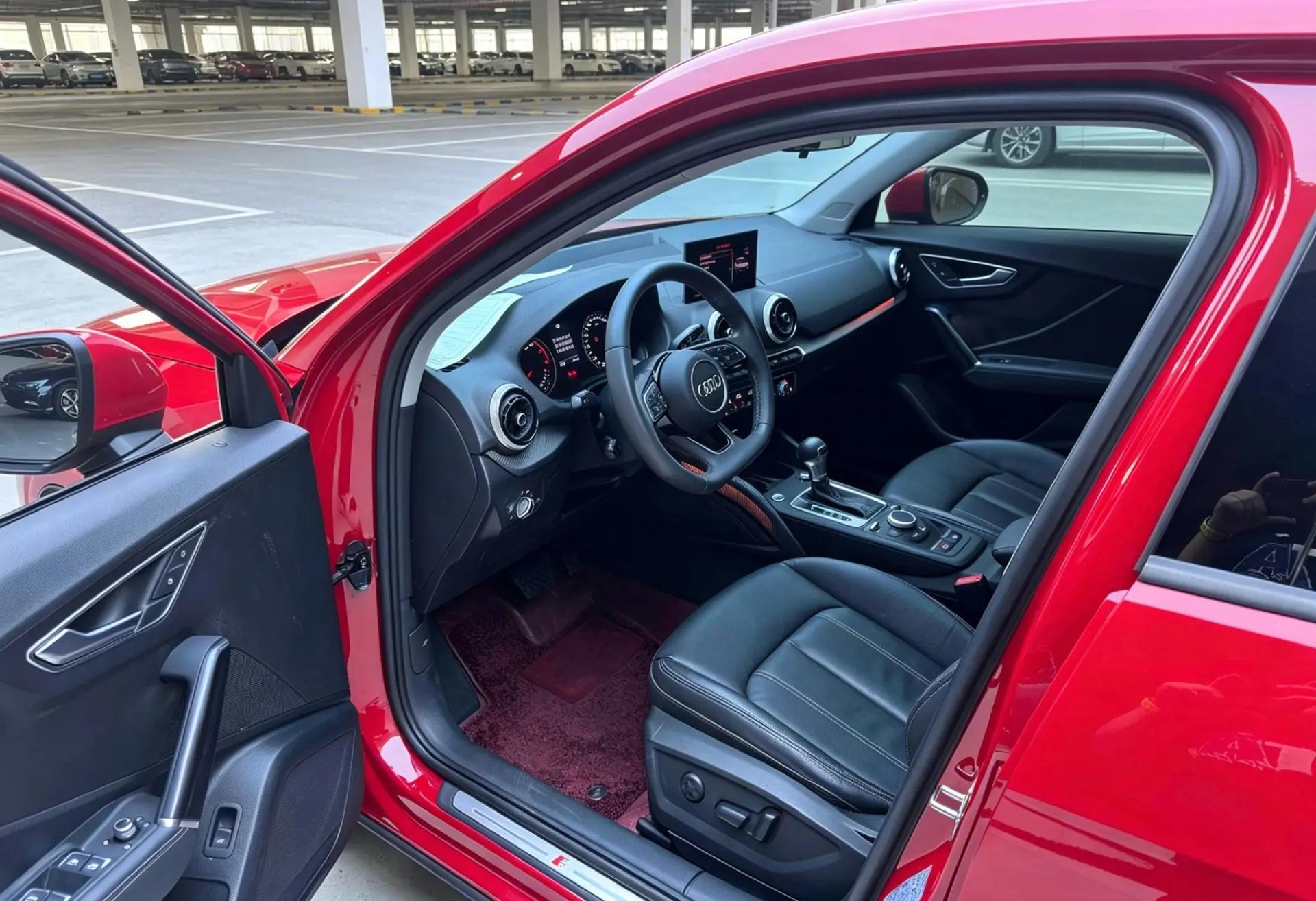 Audi Q2L 2022 35 TFSI Fashion Dynamic 4