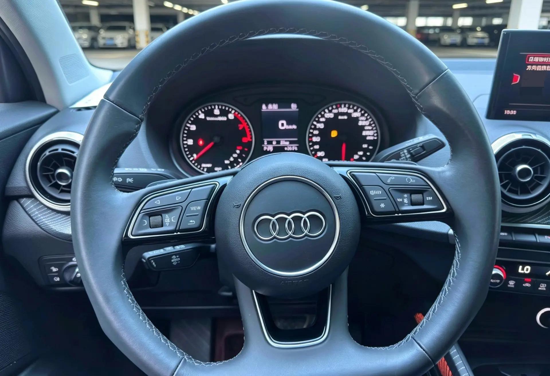 Audi Q2L 2022 35 TFSI Fashion Dynamic 5