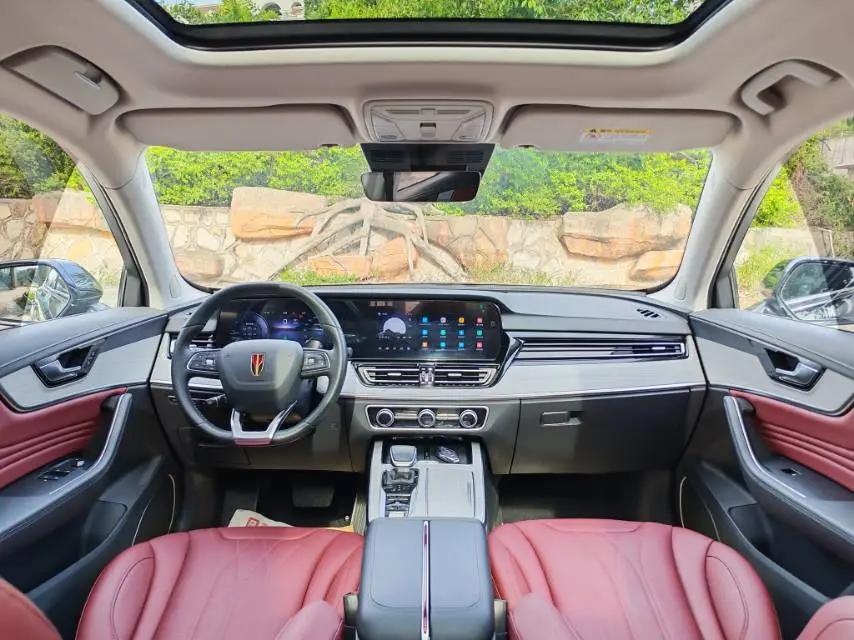 HongQi 2025 HS5 2.0T Two-Drive Flag Enjoy Pro Edition Automatic Gear 6