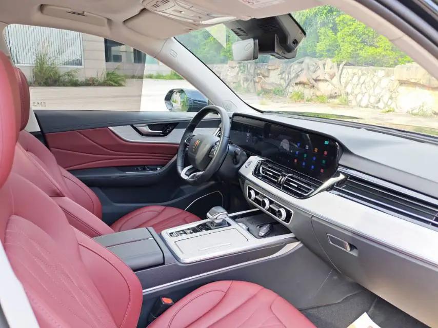 HongQi 2025 HS5 2.0T Two-Drive Flag Enjoy Pro Edition Automatic Gear 7