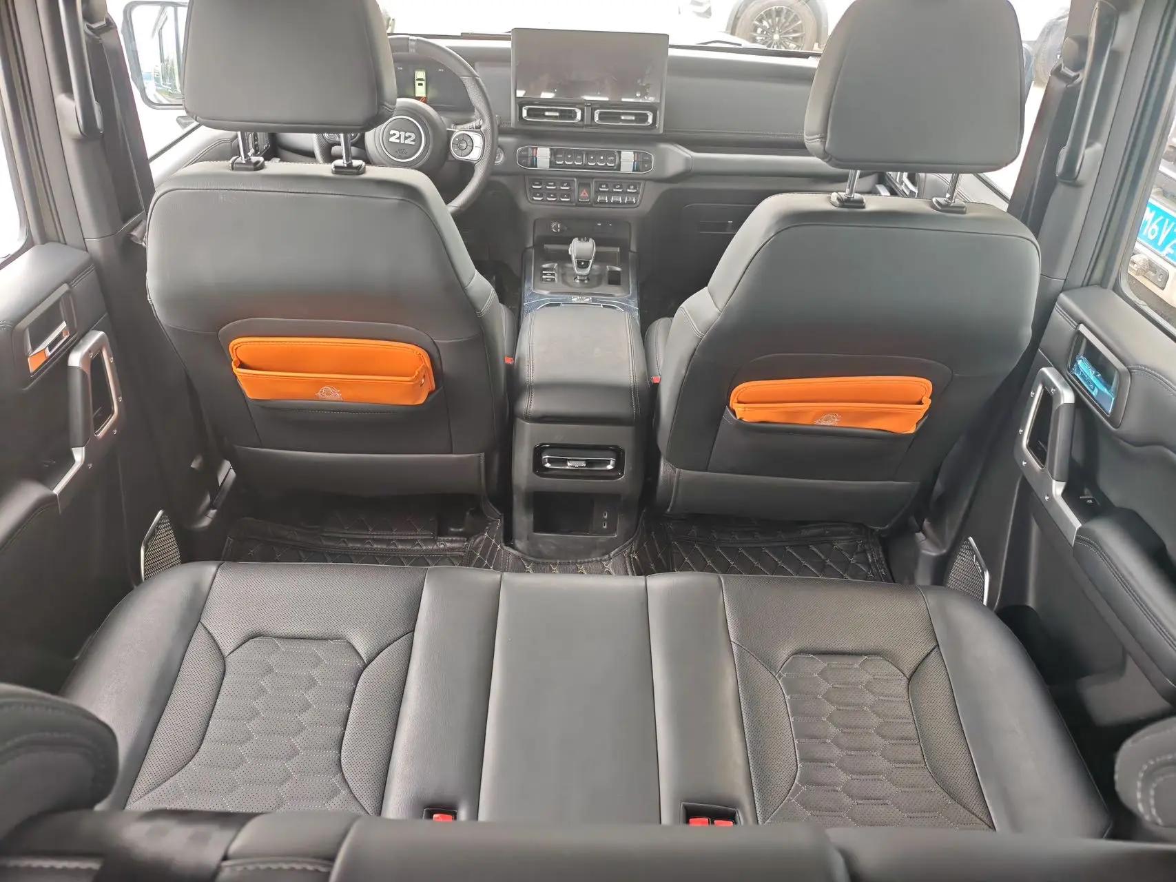 212 2024 T01 2.0T Explorer Automatic 5