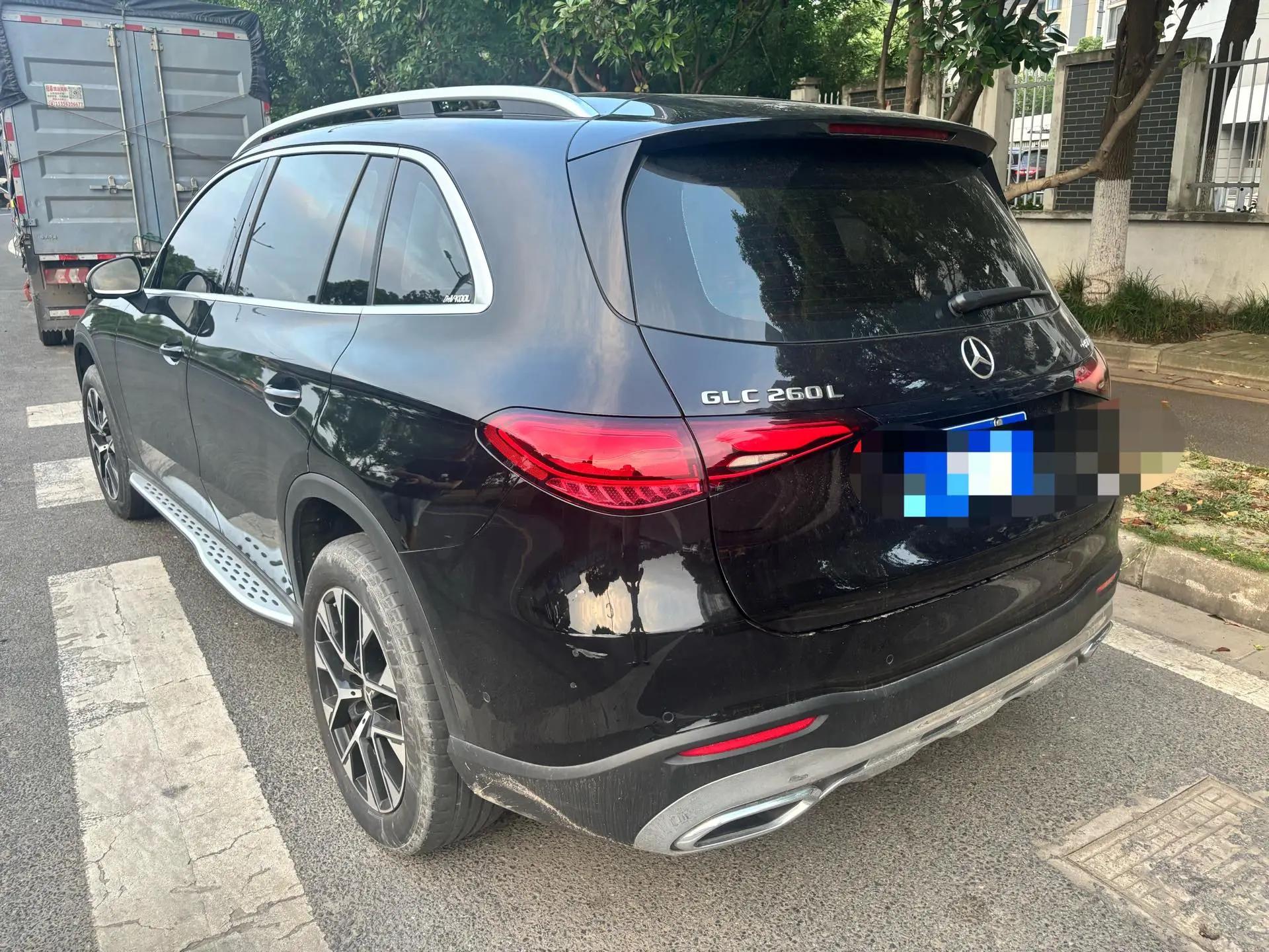 Mercedes Benz 2023 GLC 260 L 4MATIC 48V 2.0T dynamic 7-seat automatic gear 3