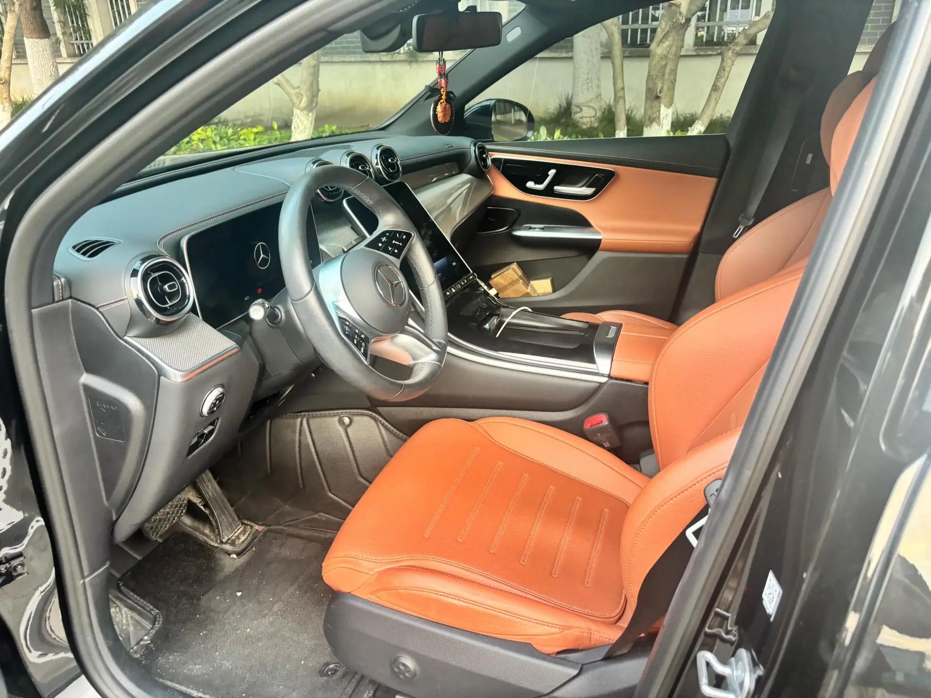 Mercedes Benz 2023 GLC 260 L 4MATIC 48V 2.0T dynamic 7-seat automatic gear 6