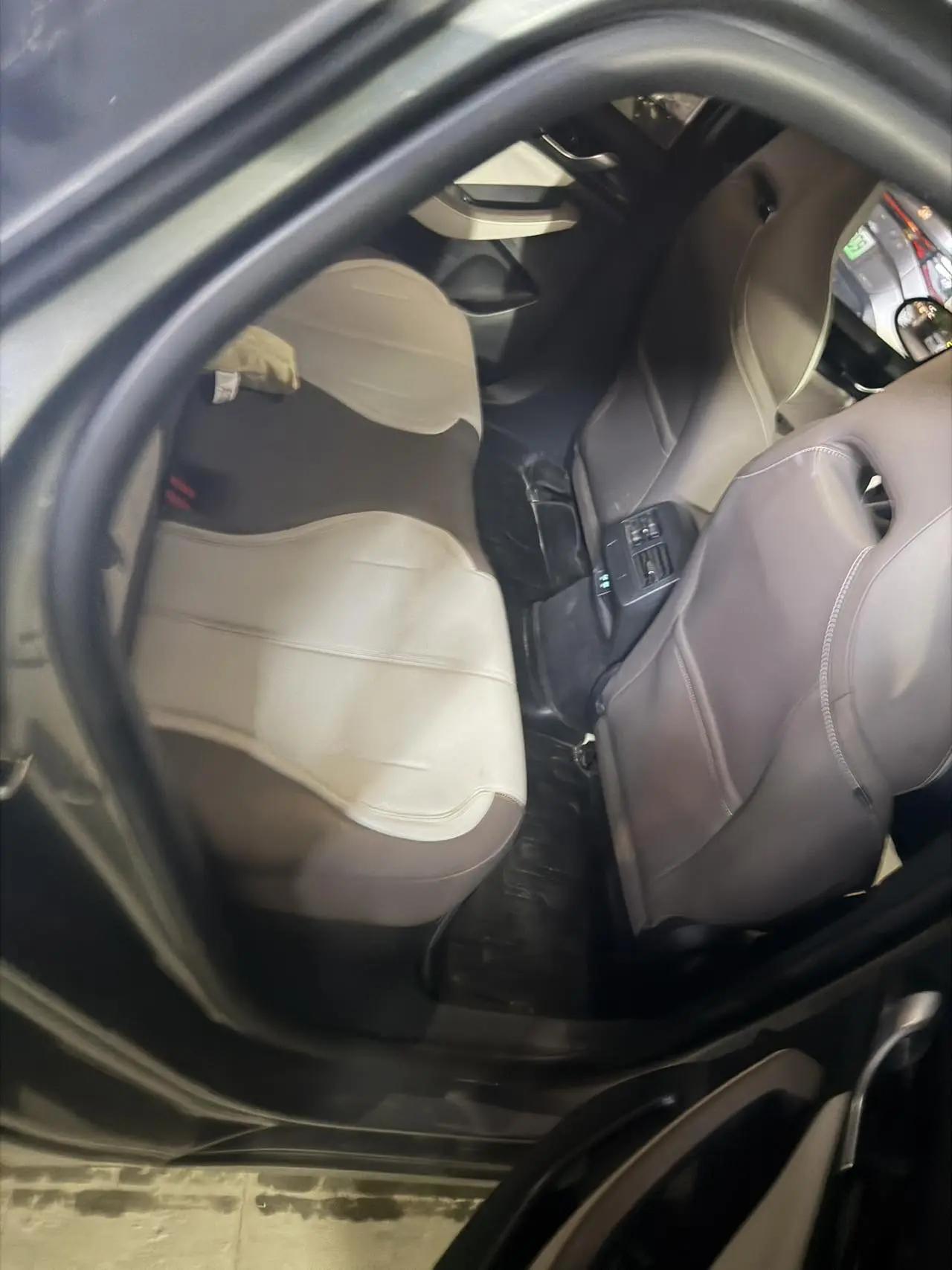 Qin PLUS 2021 DM-i 55KM Honorable Model 4