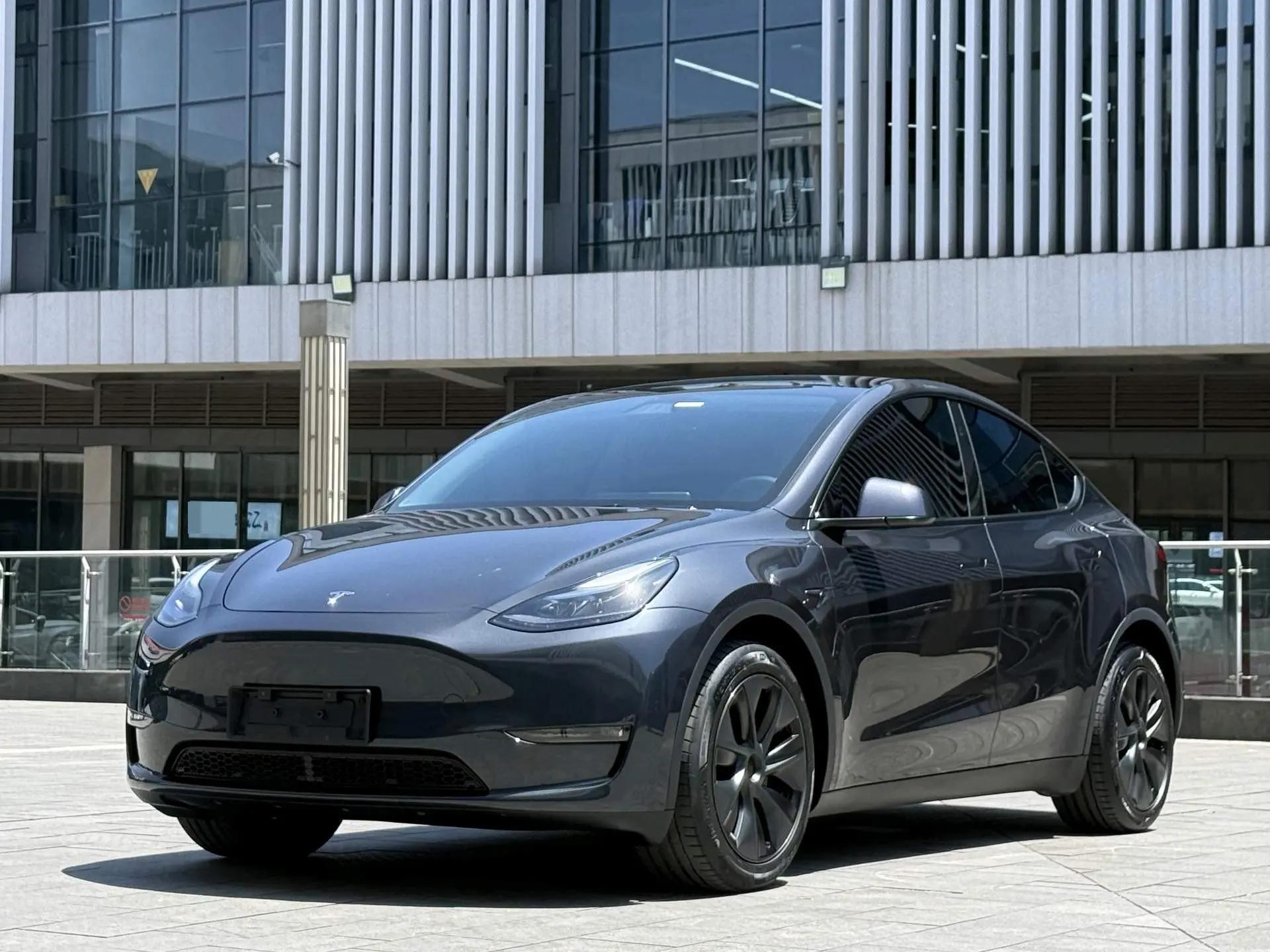 Model Y 2024 long-range all-wheel drive