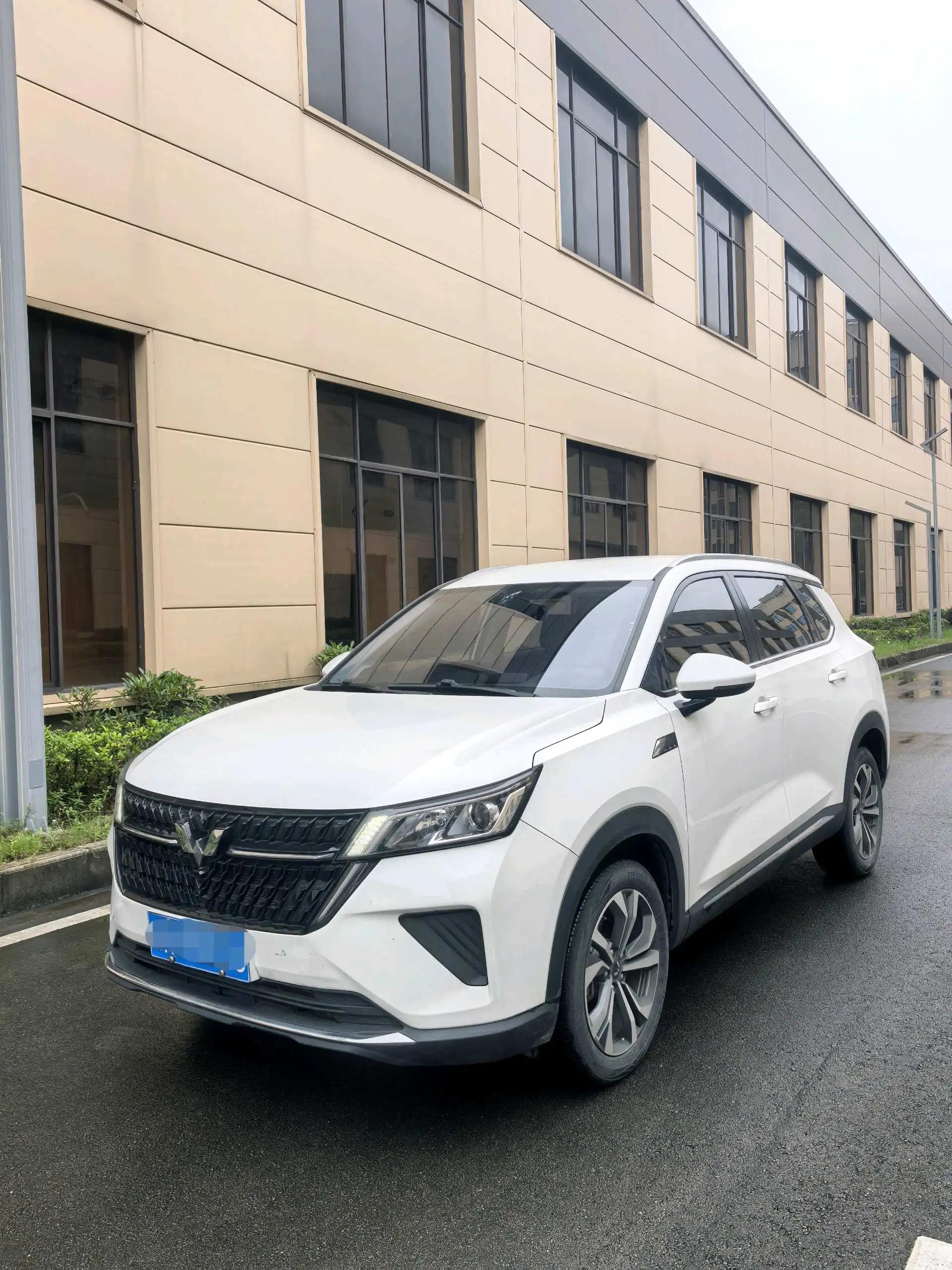 Открыть галерею: WuLing Star 2022 2.0L DHT Electric Power